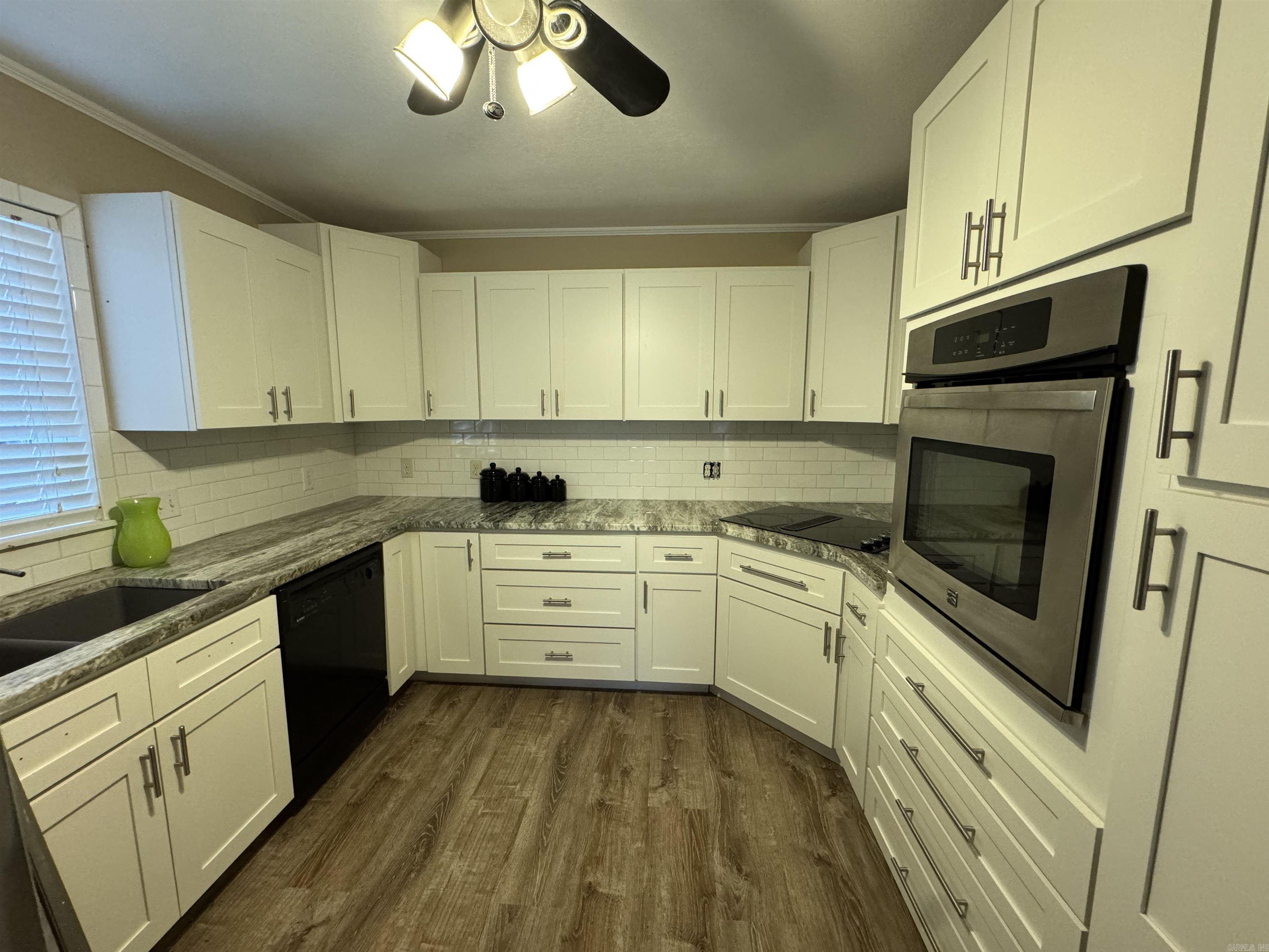 415  Bluff View  Batesville, AR