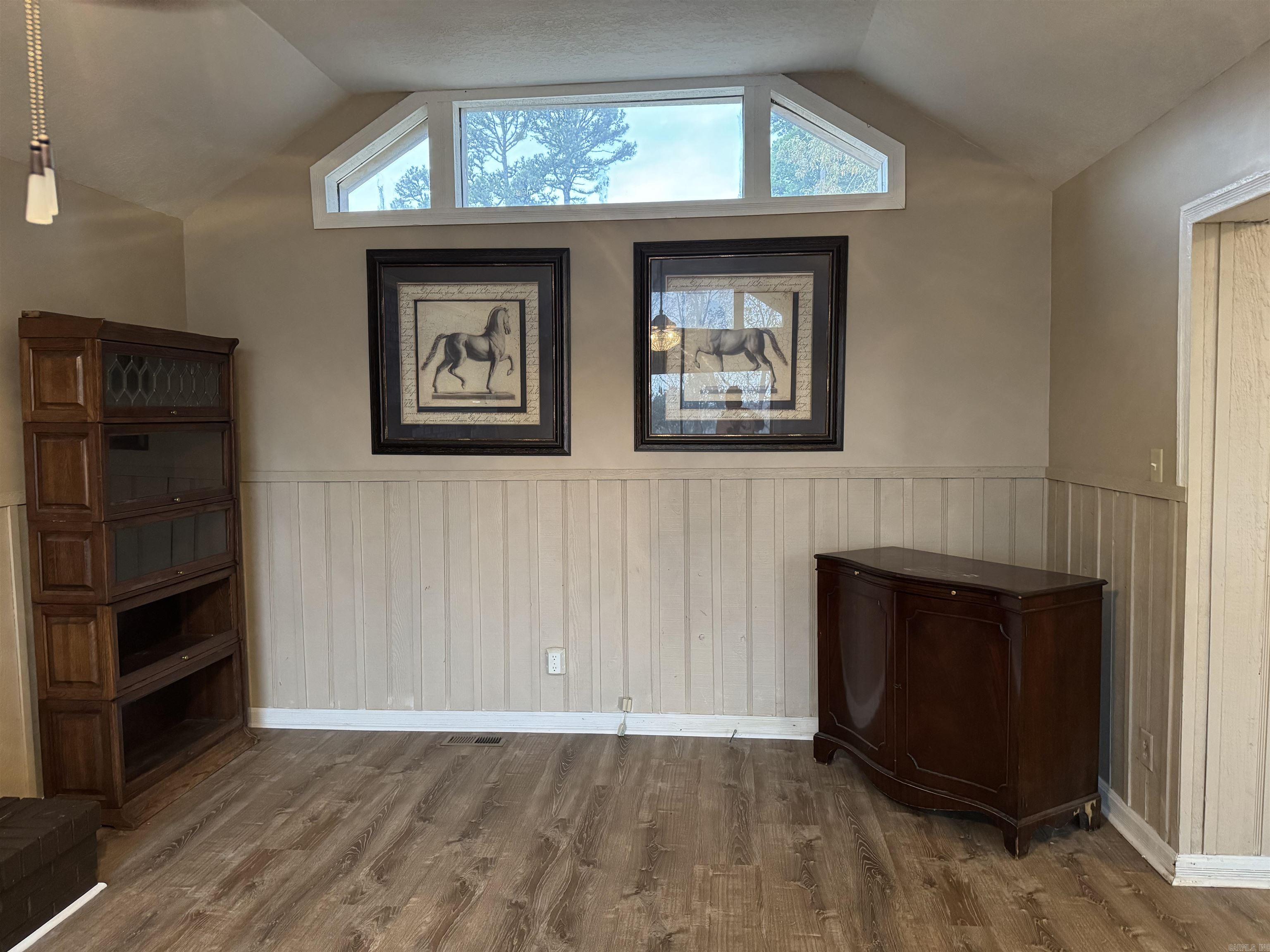415  Bluff View  Batesville, AR