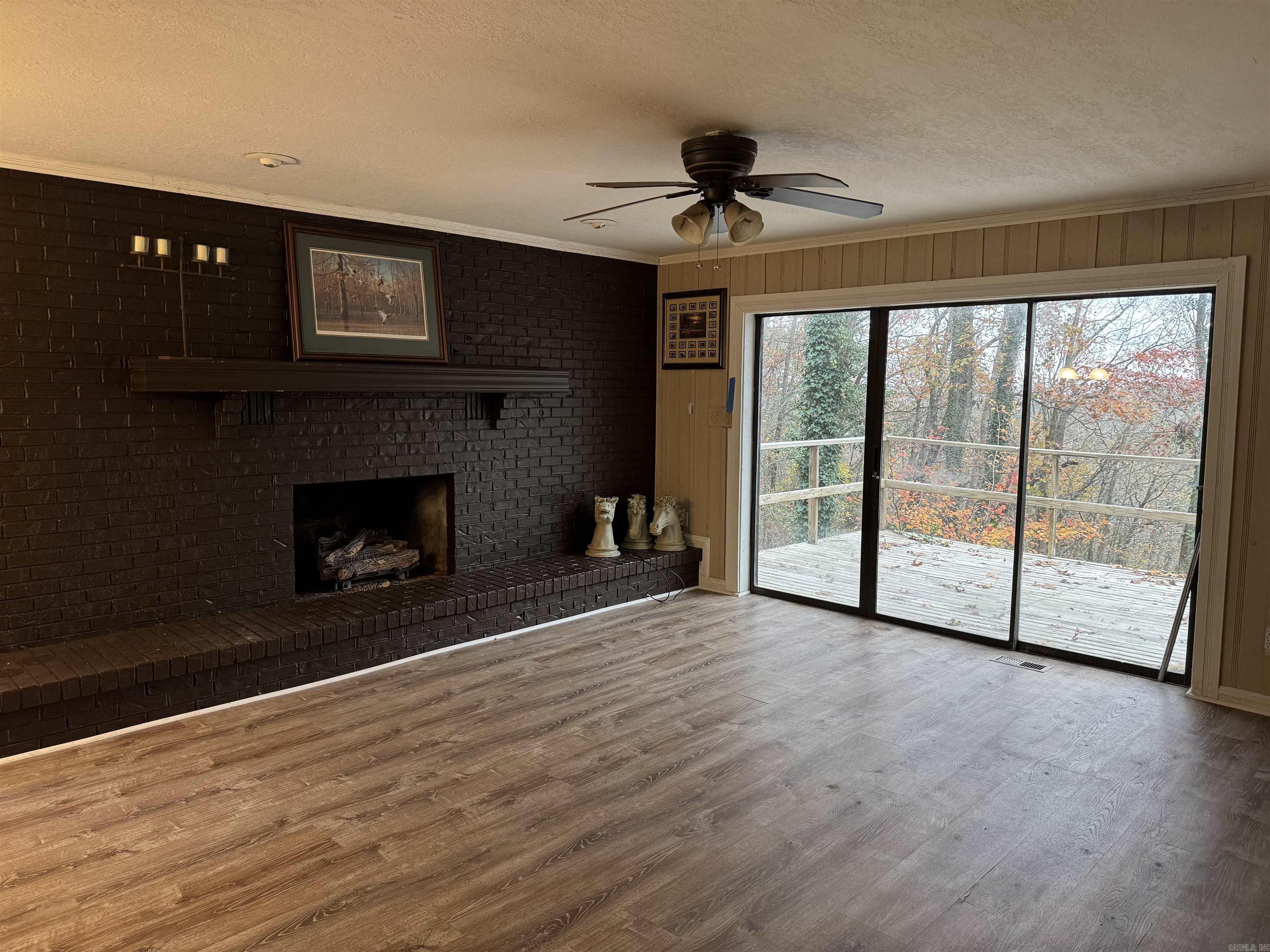 415  Bluff View  Batesville, AR