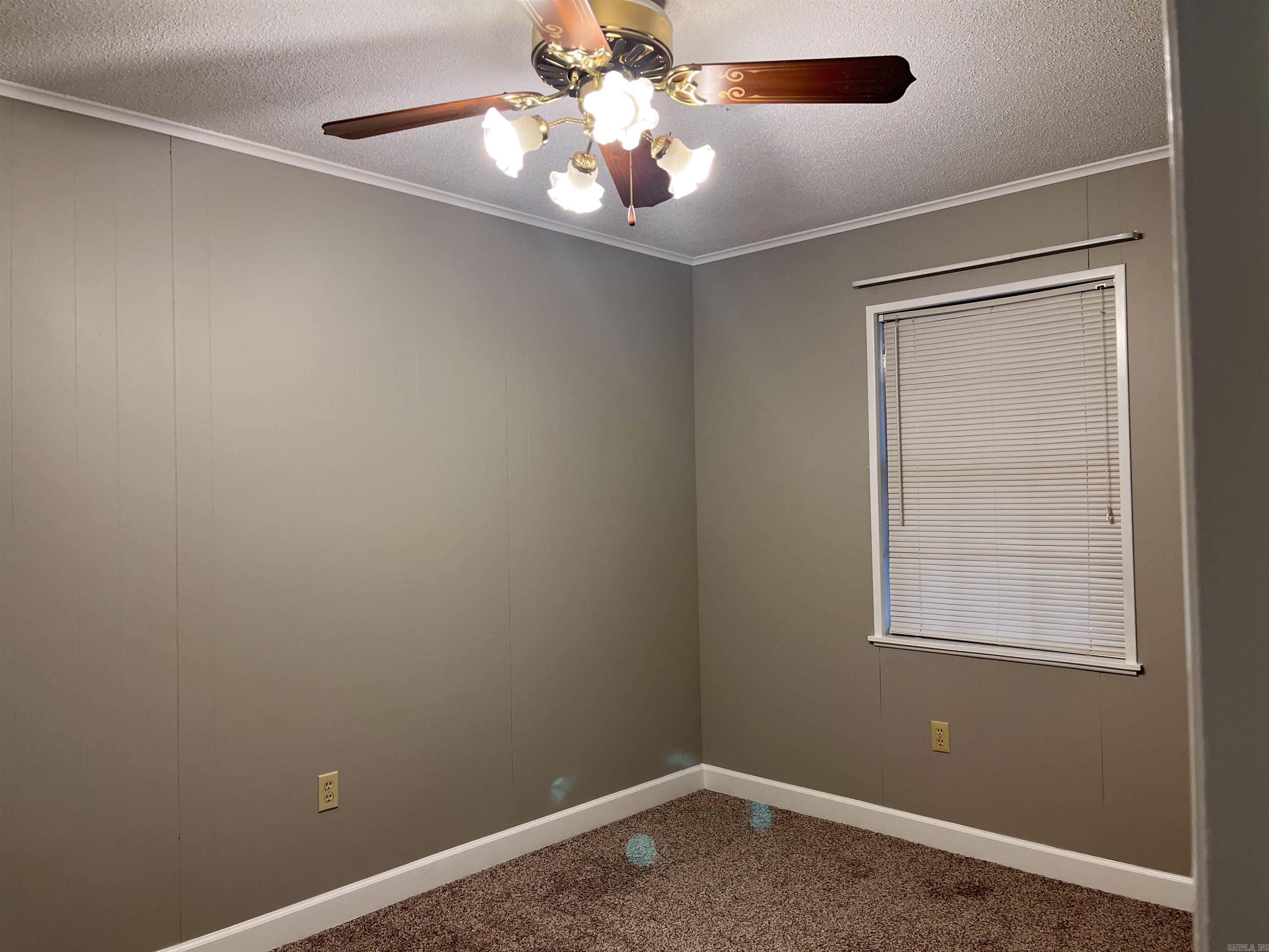 2411  Broadview  Conway, AR
