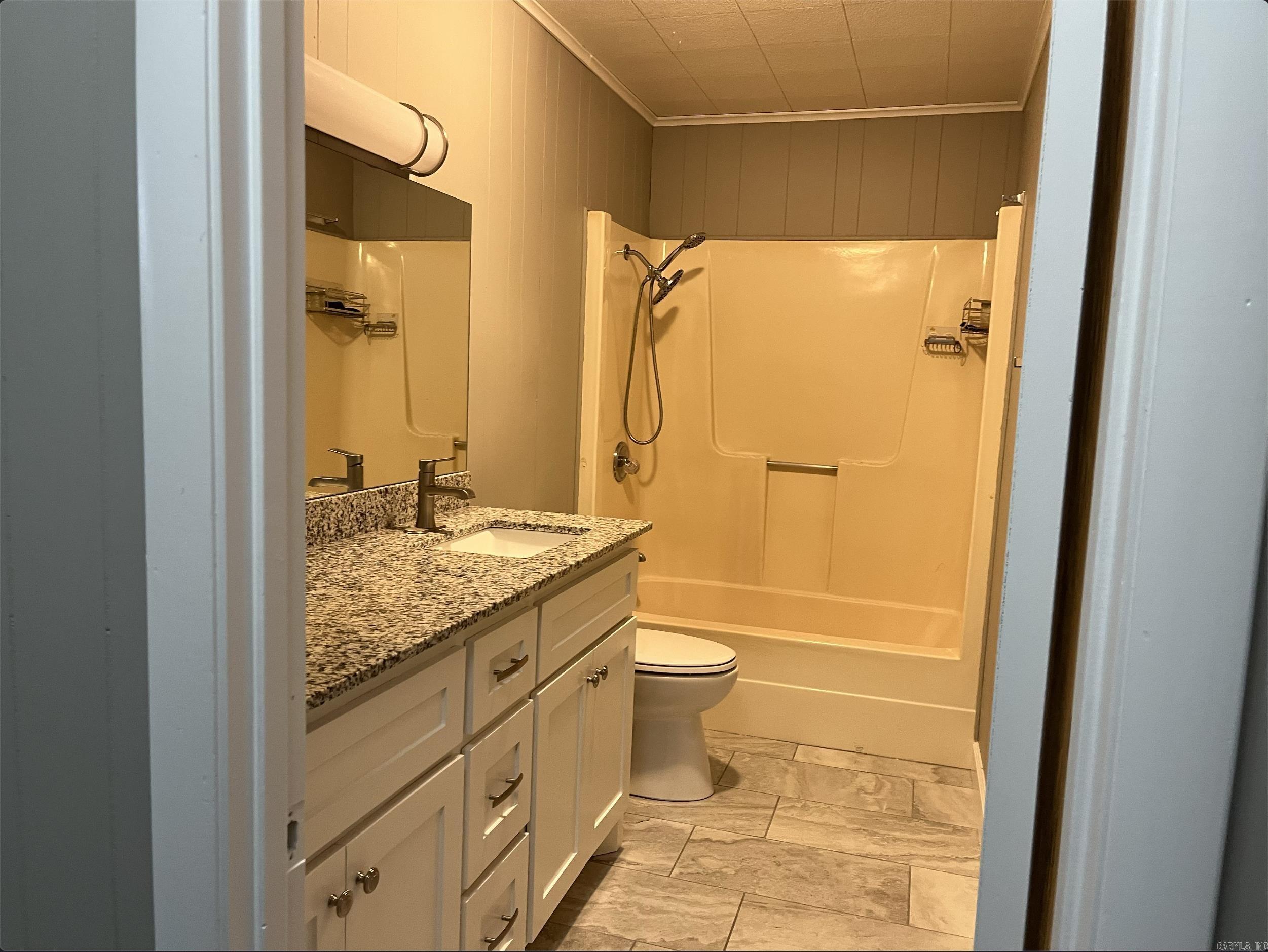 2411  Broadview  Conway, AR