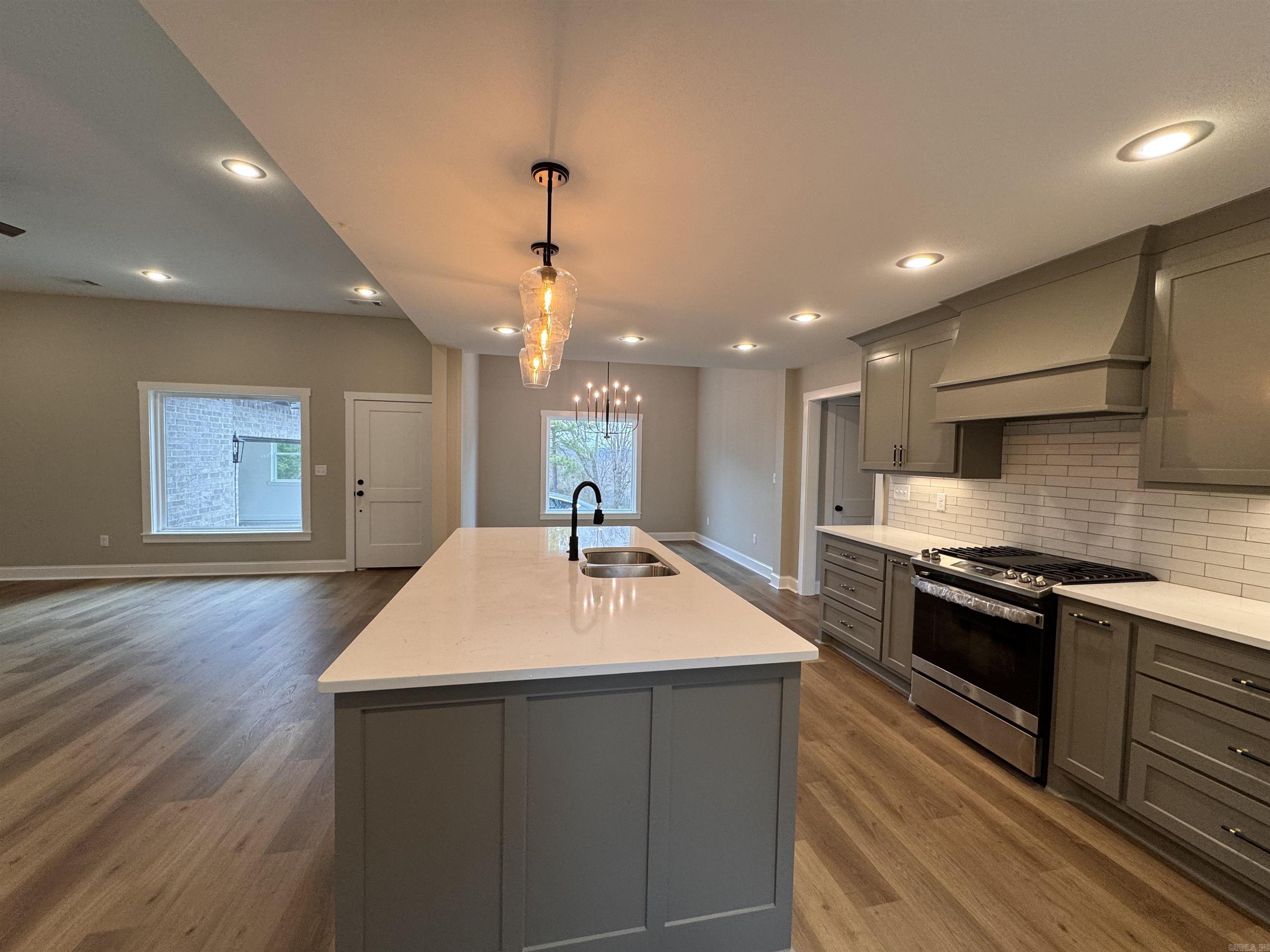 614 Adamson Searcy, AR 72143