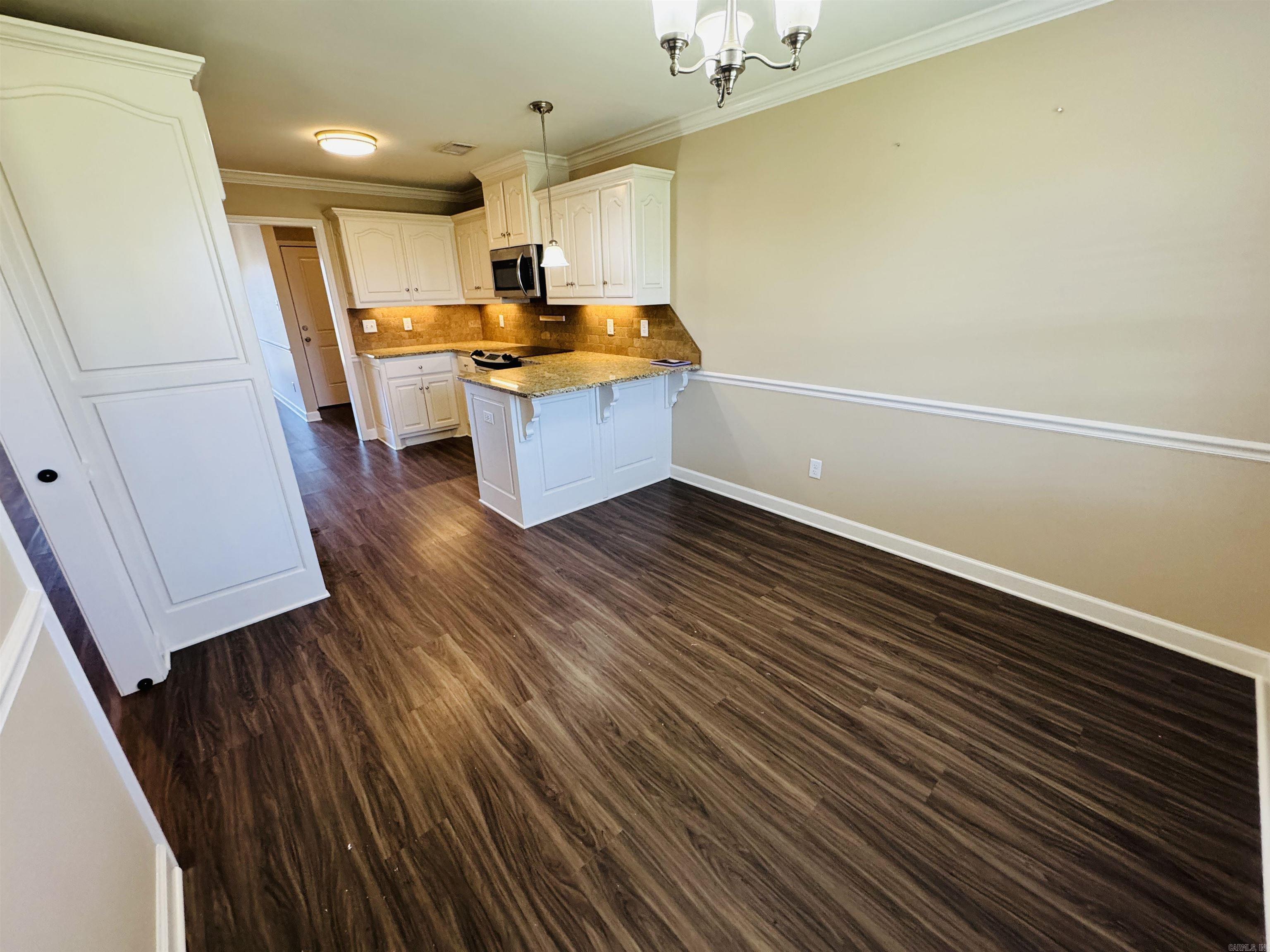 5112 DeQunicy Drive Jacksonville, AR 72076