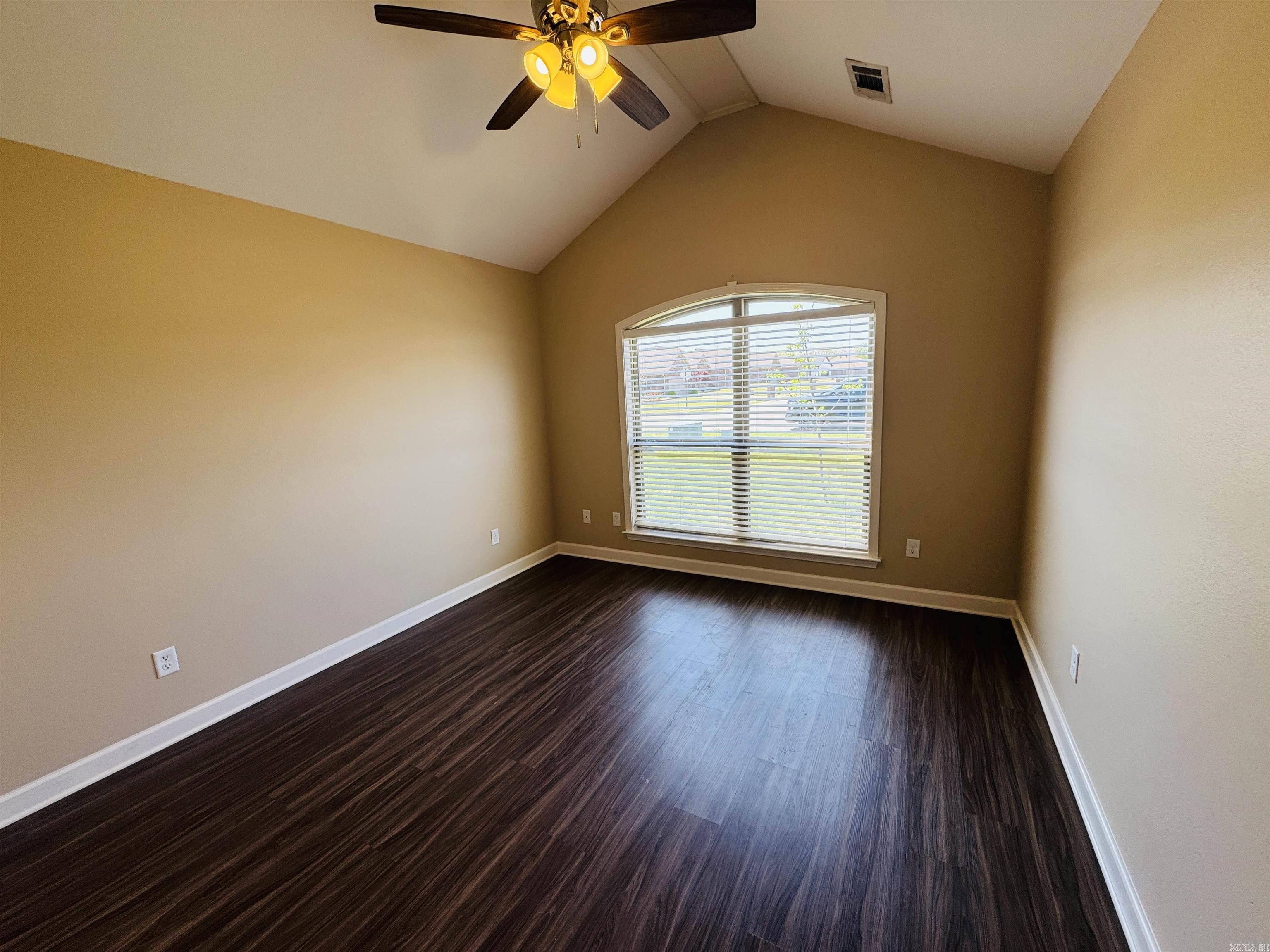 5112 DeQunicy Drive Jacksonville, AR 72076