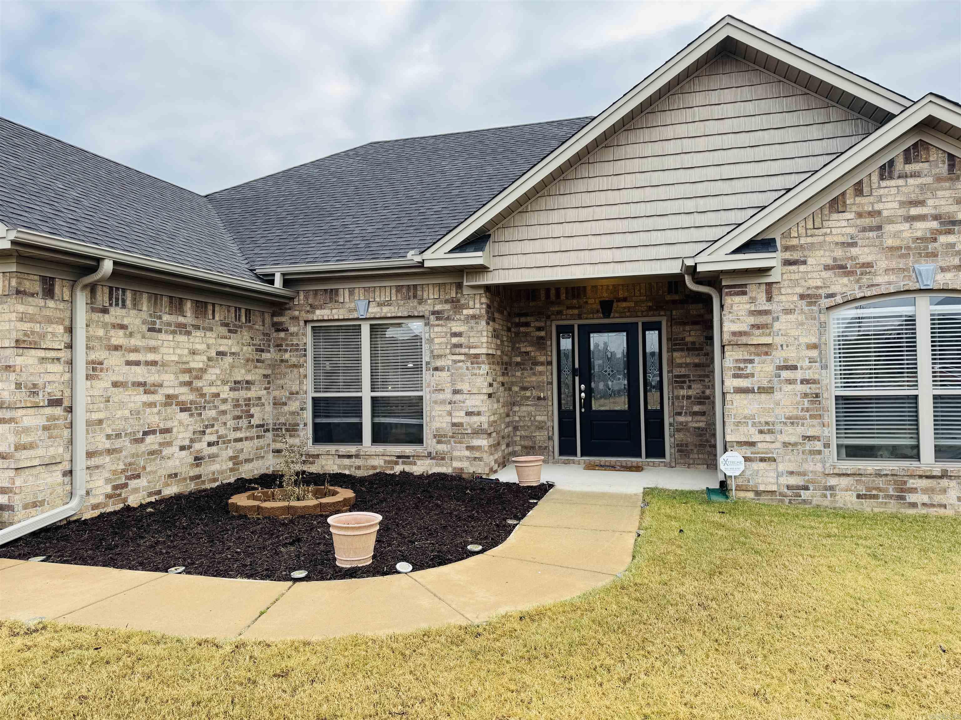 5112 DeQunicy Drive Jacksonville, AR 72076