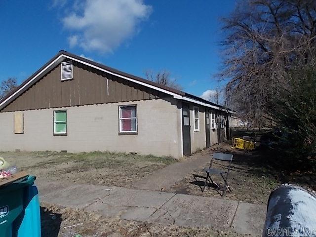 403 E 15th  Caruthersville, MO