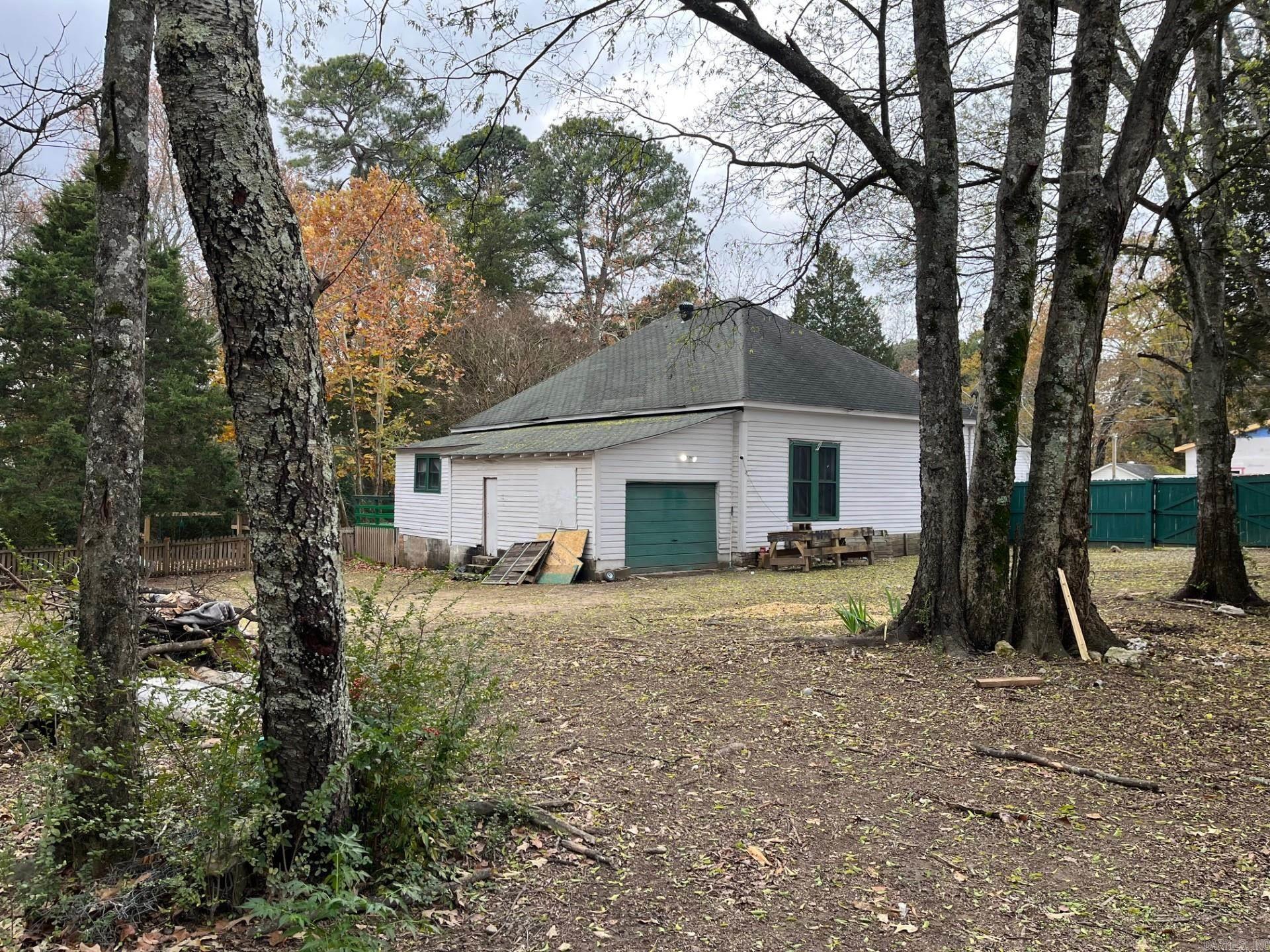 307 N 4th Street  Benton, AR