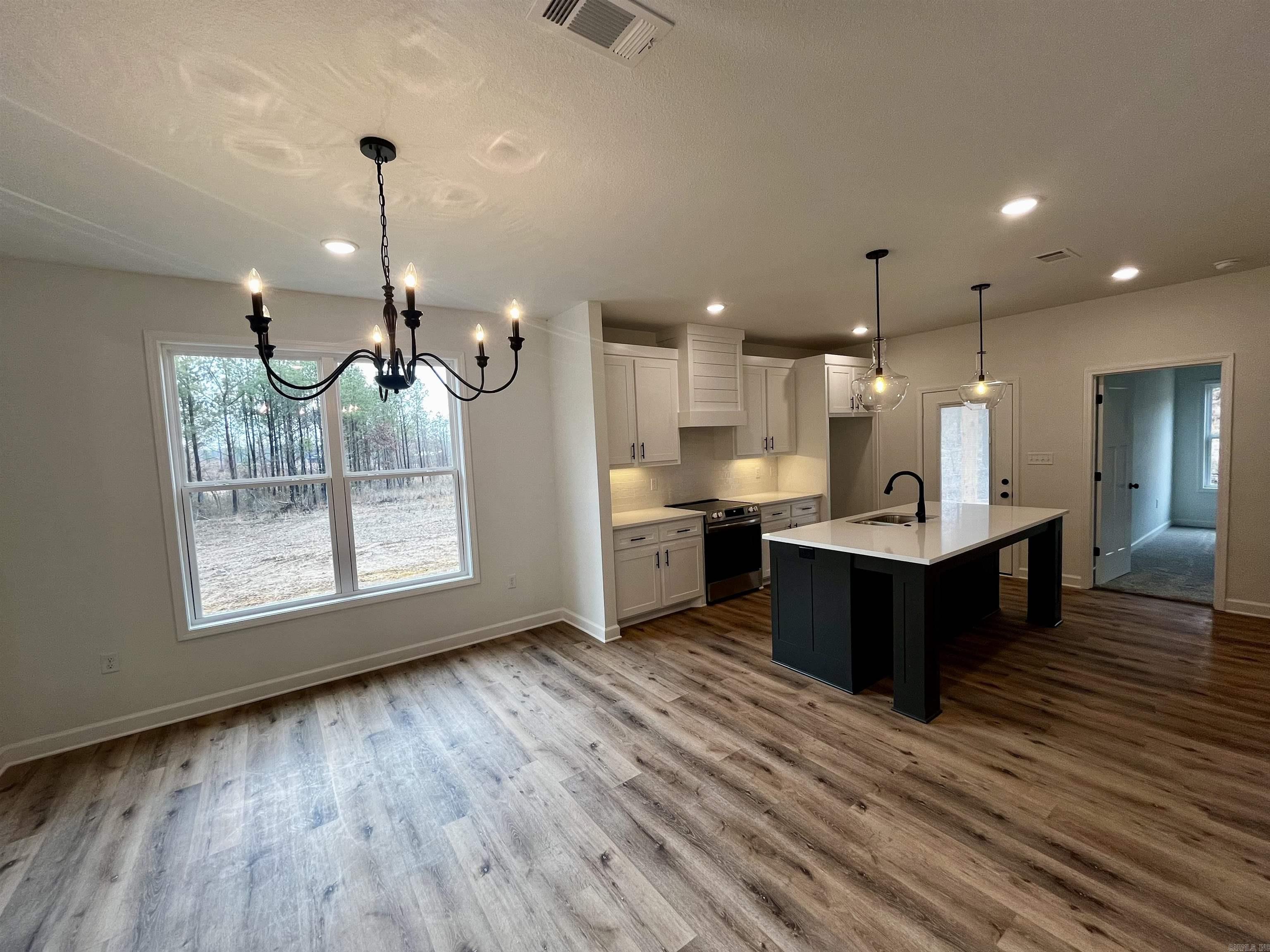 9347  Highway 298  Benton, AR
