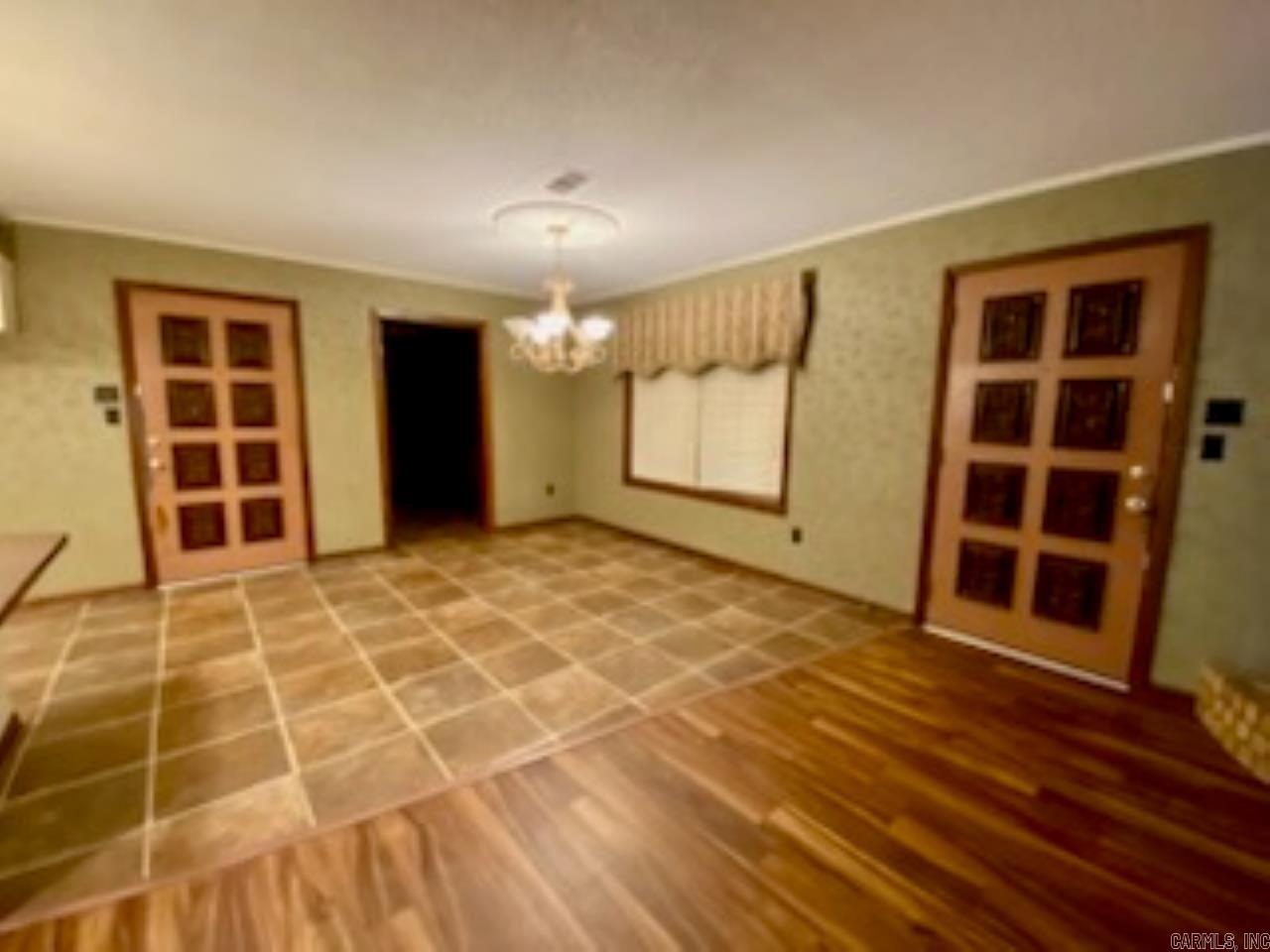 447  Pierce  Camden, AR