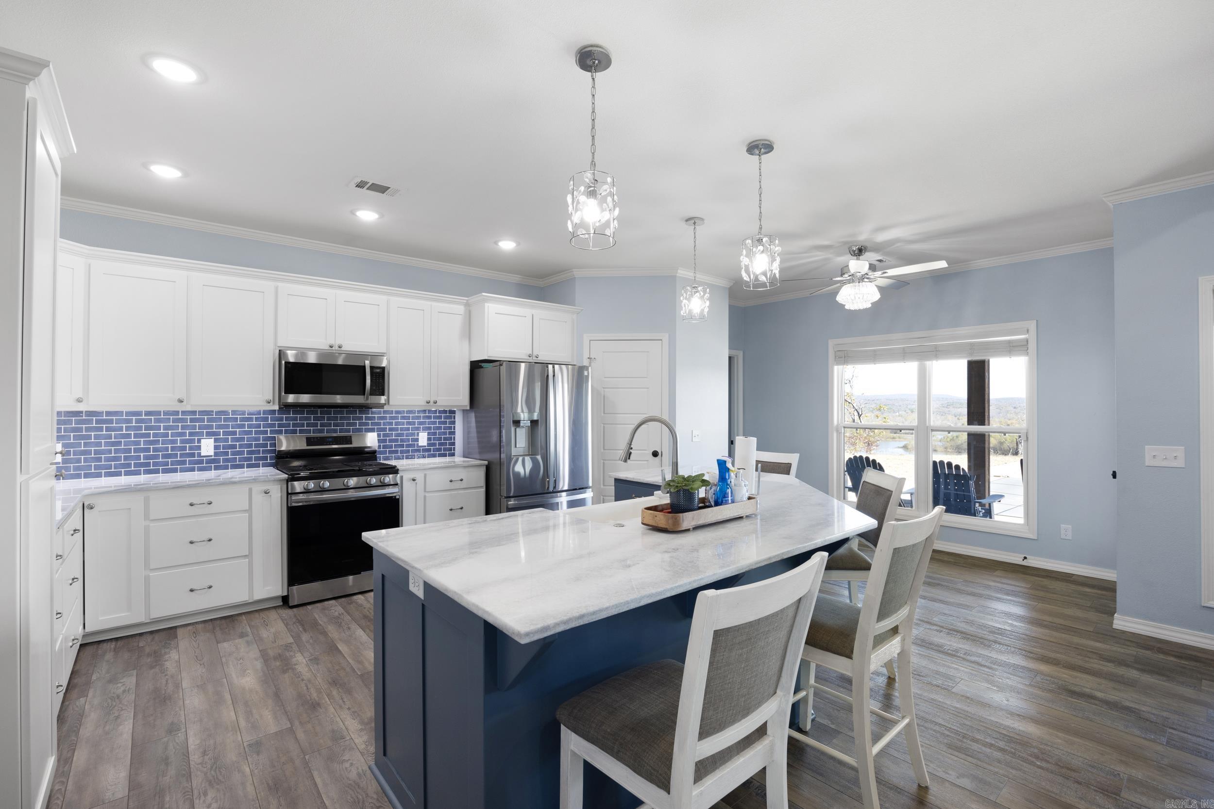 1118 Private Road 2648  Lamar, AR