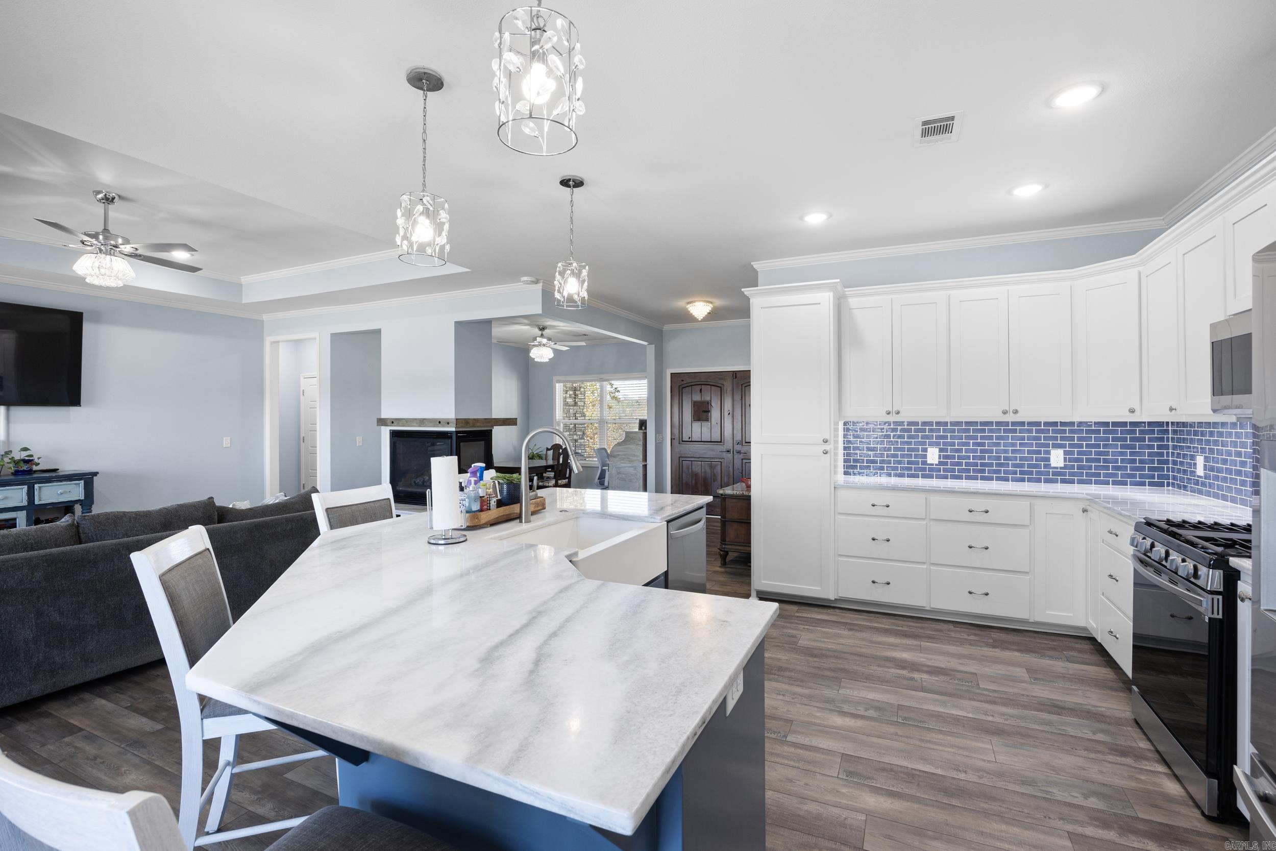 1118 Private Road 2648  Lamar, AR