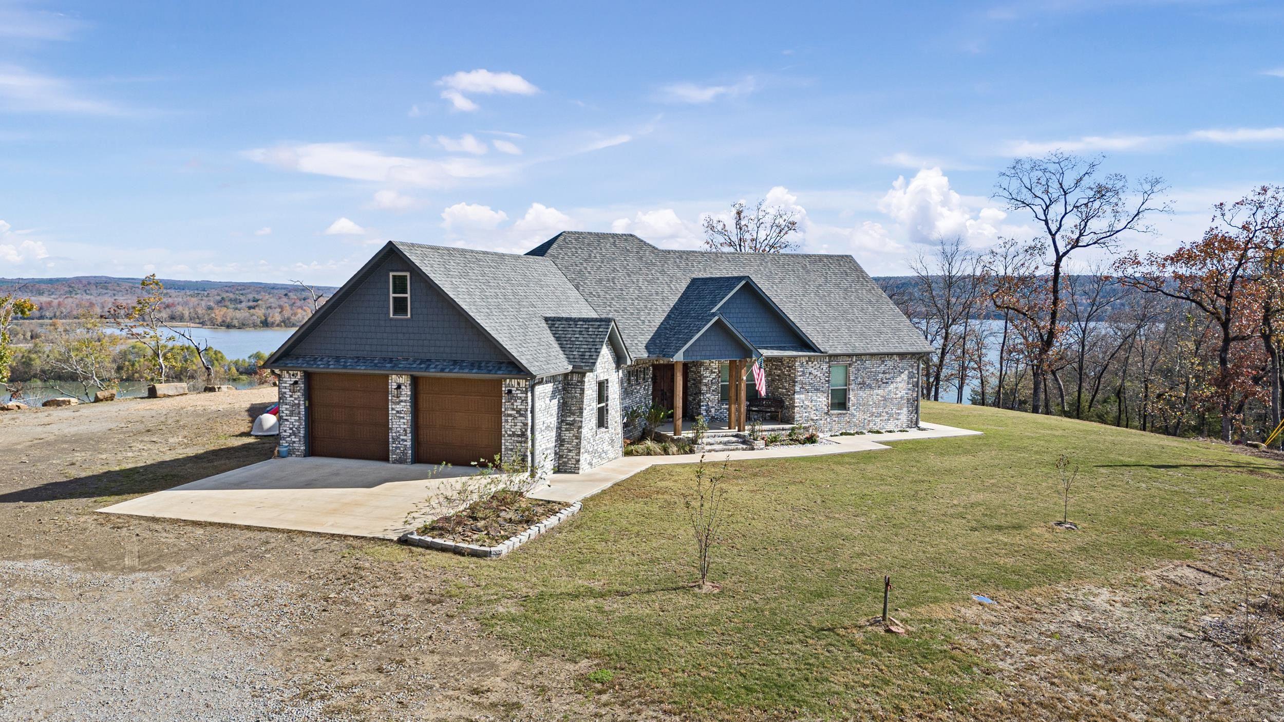 1118 Private Road 2648  Lamar, AR