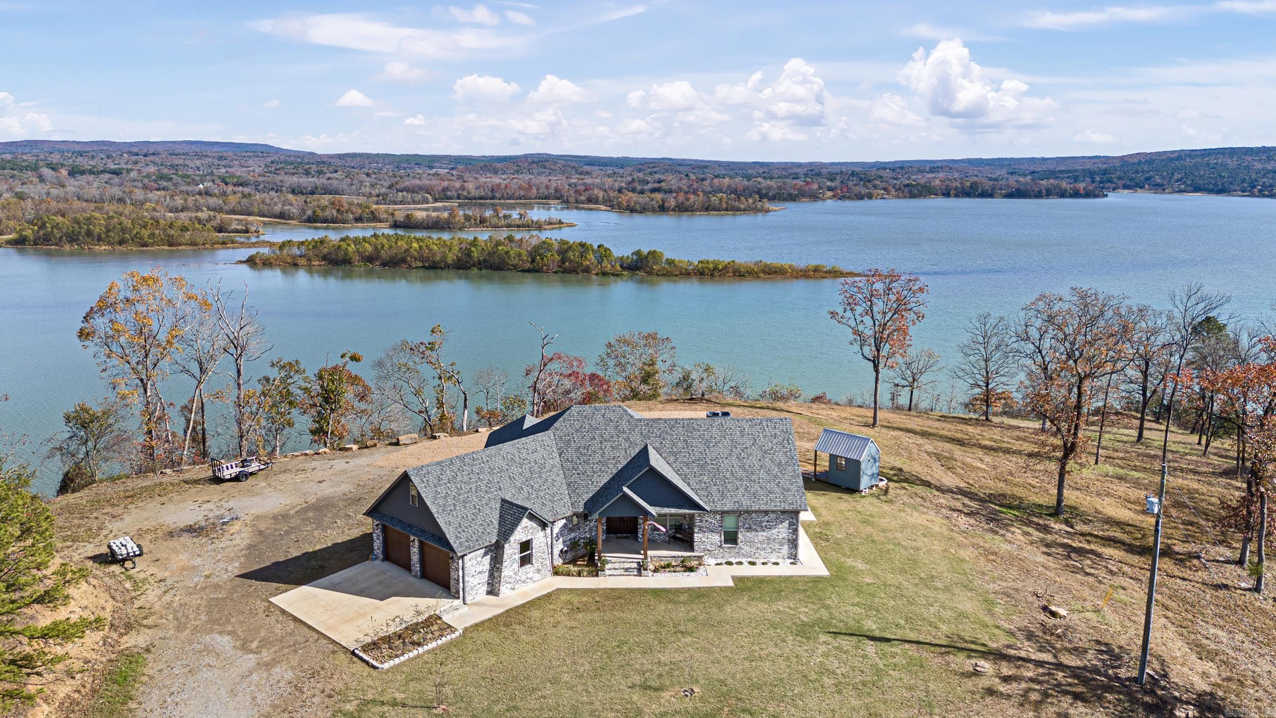 1118 Private Road 2648  Lamar, AR