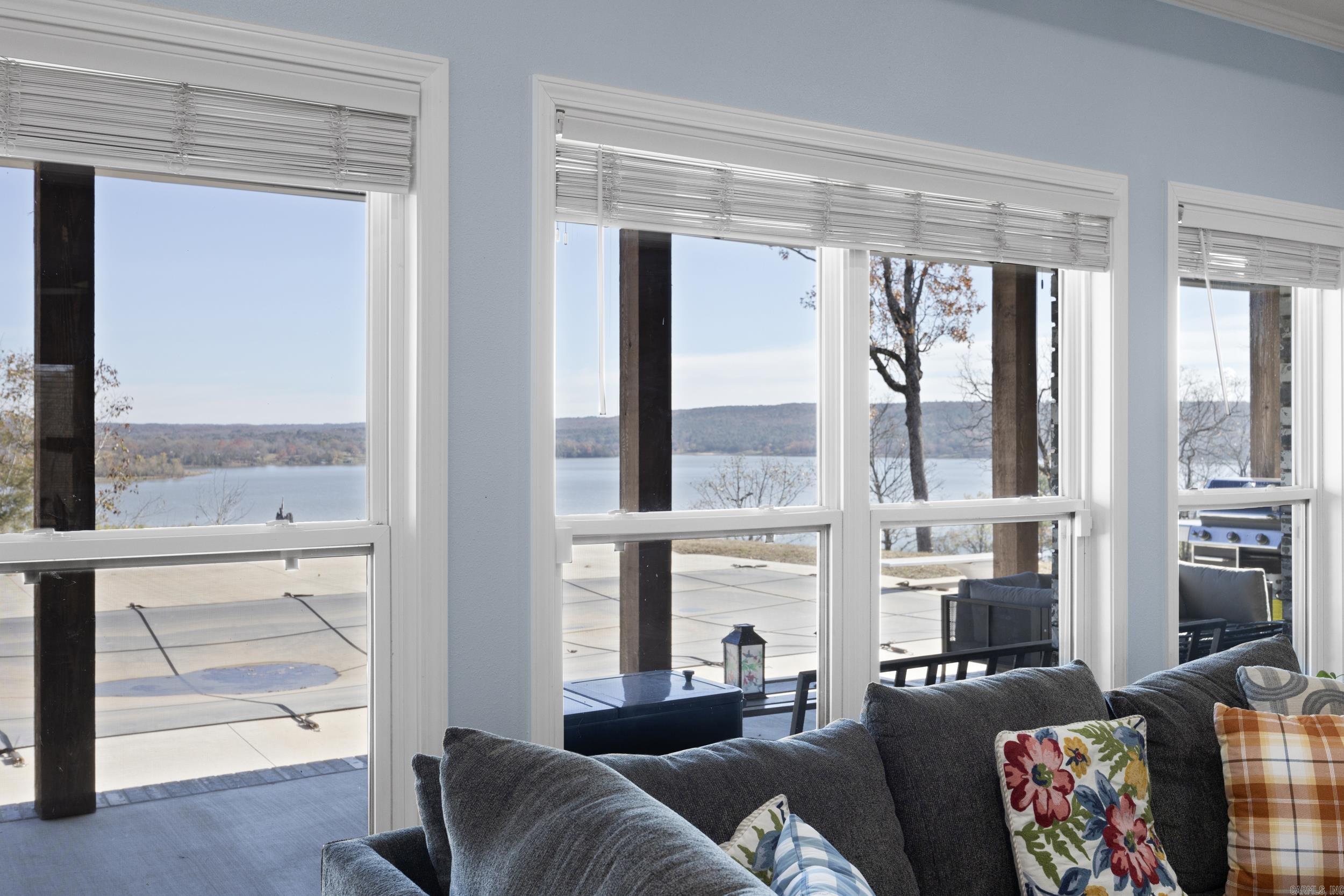 1118 Private Road 2648  Lamar, AR