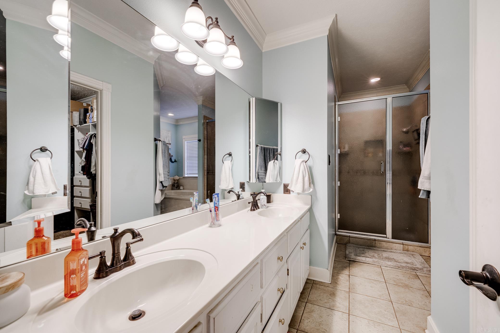 26  Trenton Drive  Greenbrier, AR
