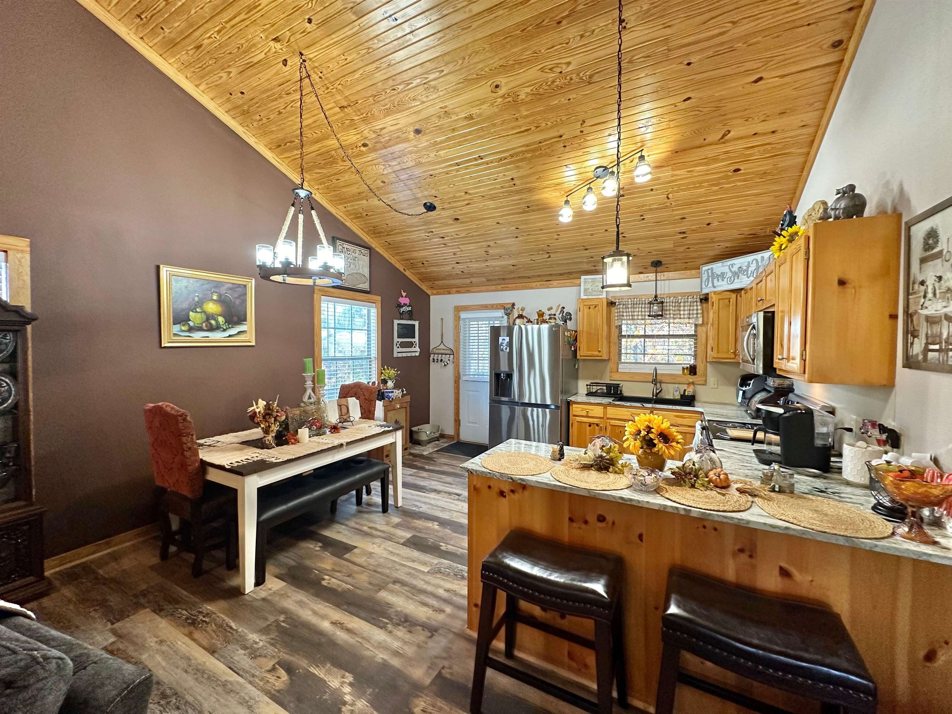 8997  Highway 9  Mountain View, AR