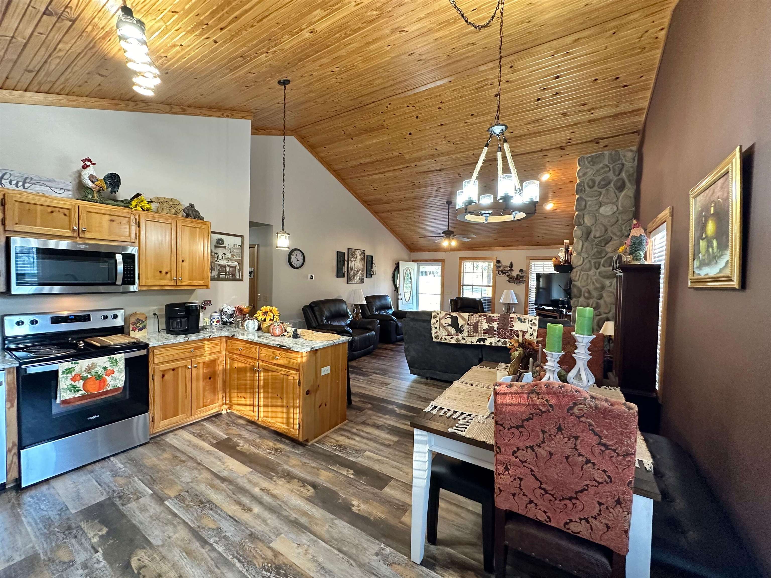 8997  Highway 9  Mountain View, AR
