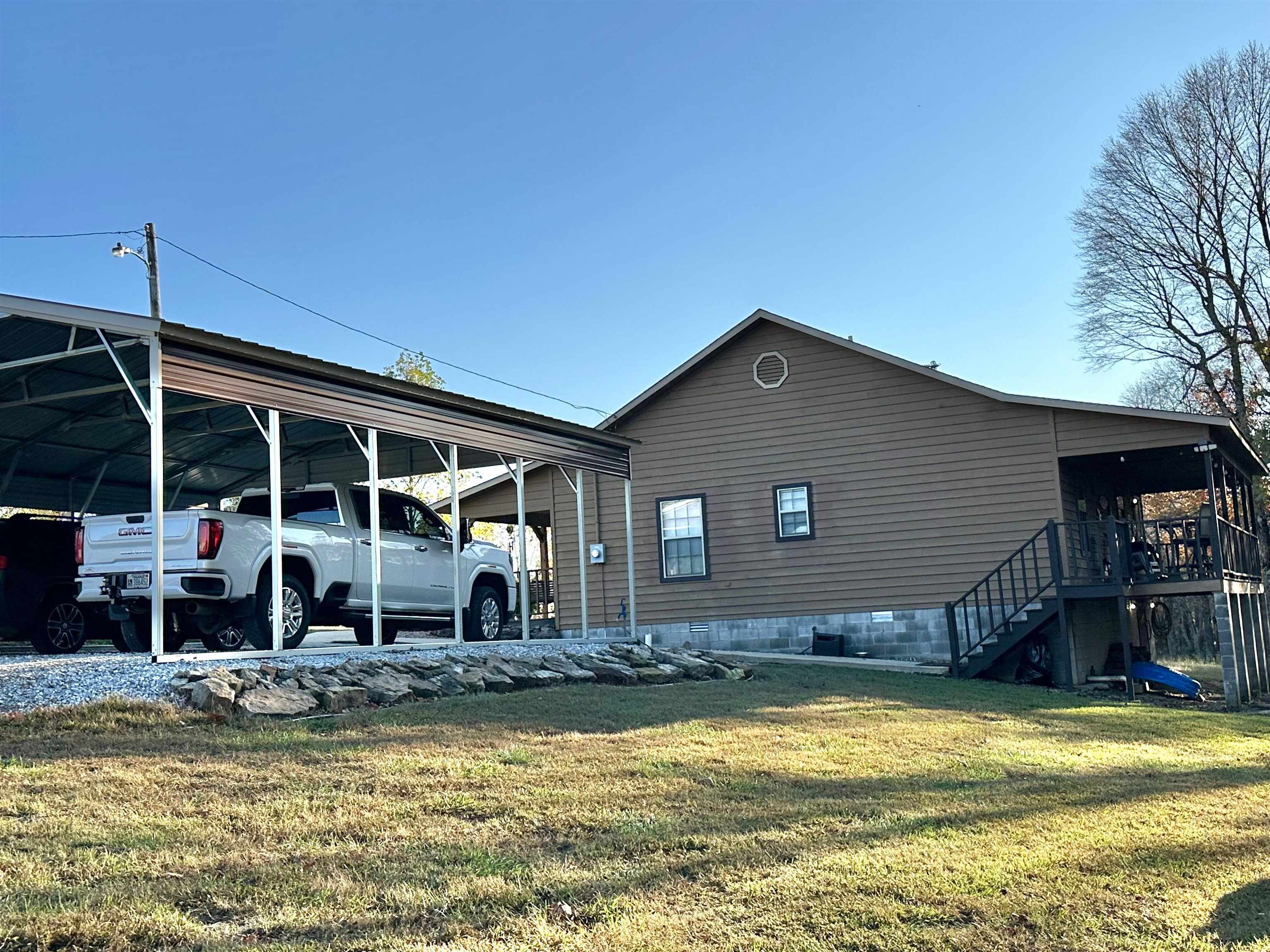 8997  Highway 9  Mountain View, AR