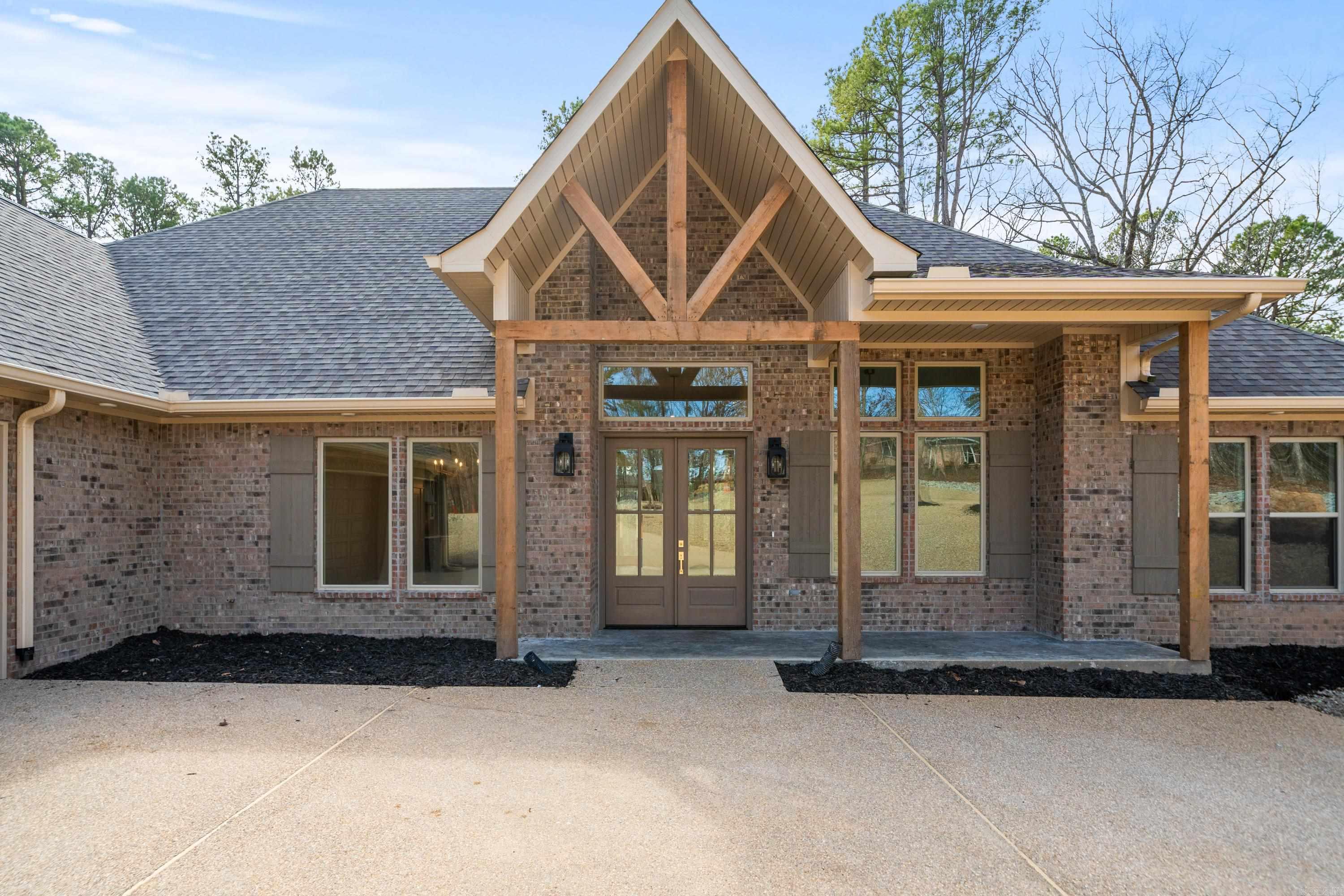 7  Loyola  Hot Springs Village, AR