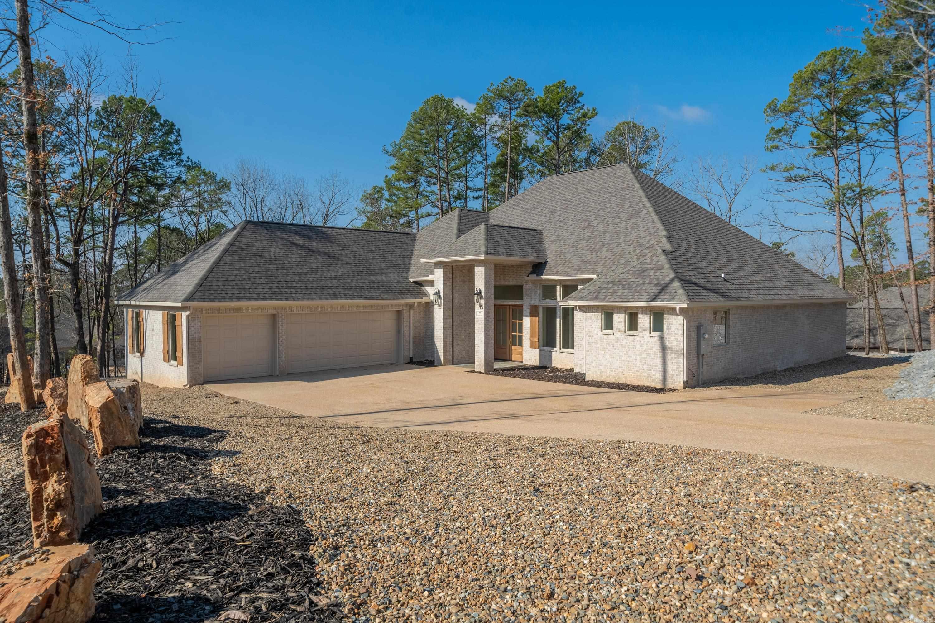 9  Loyola  Hot Springs Village, AR