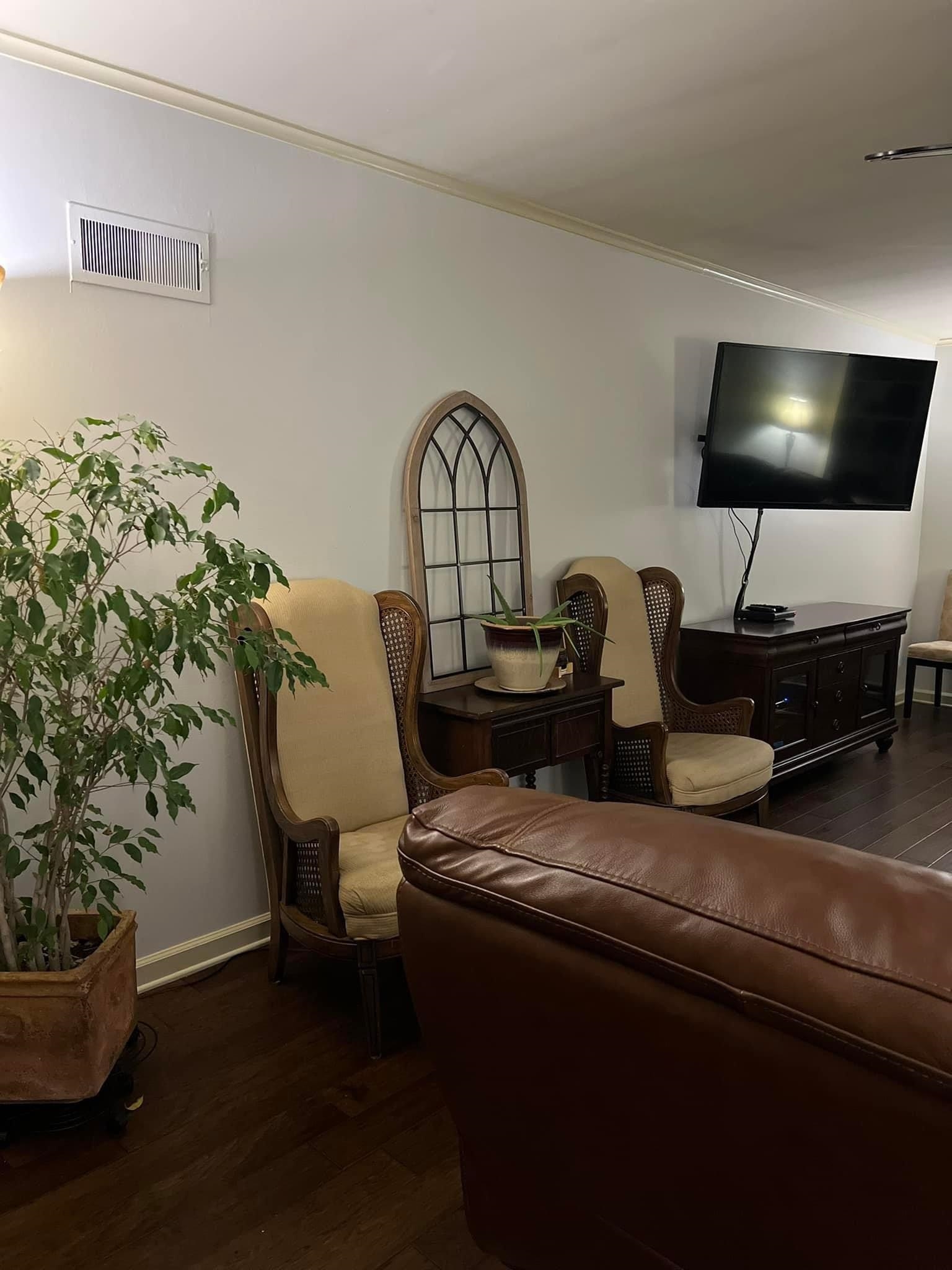 607  Melody  Jonesboro, AR