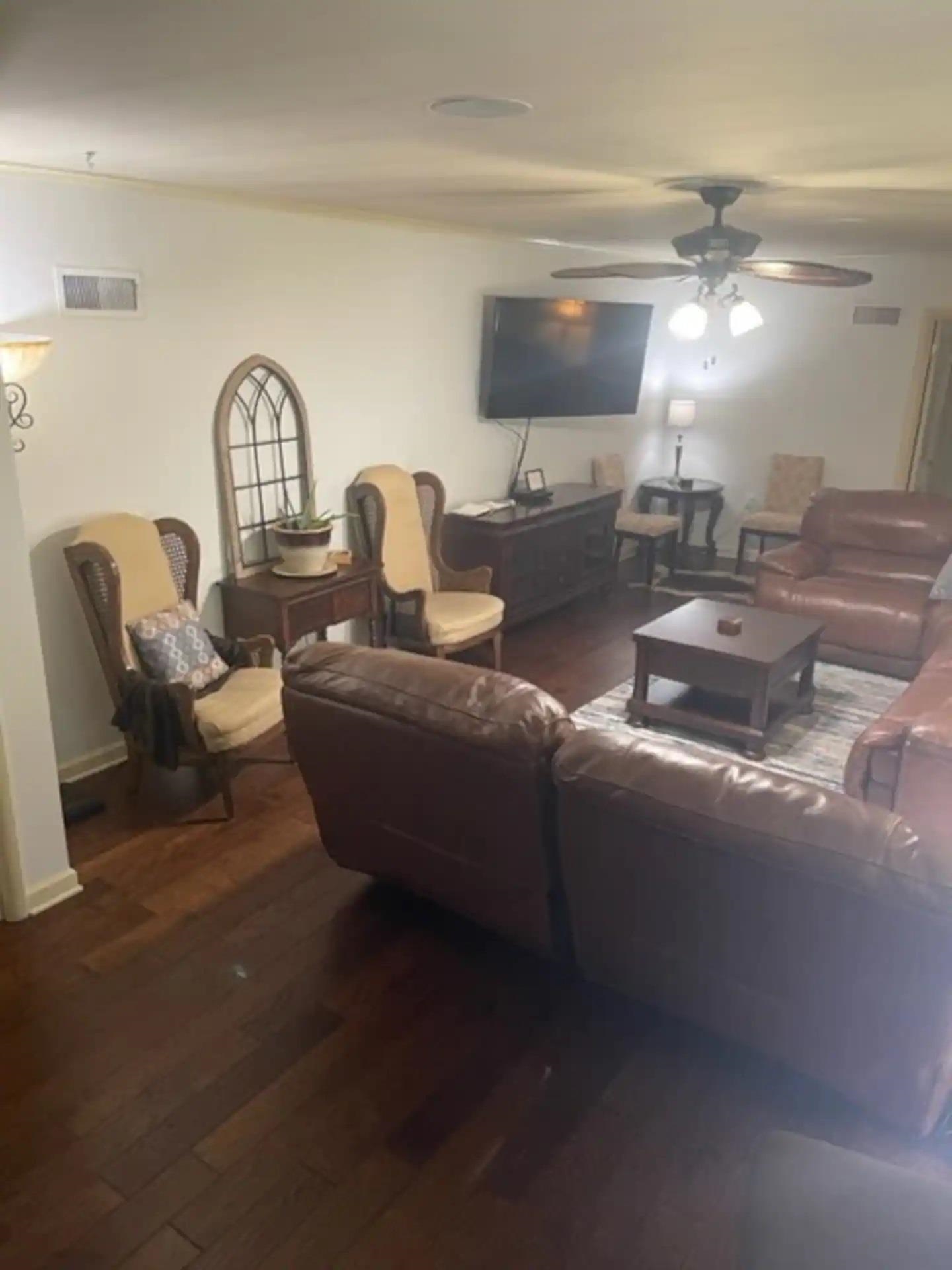 607  Melody  Jonesboro, AR