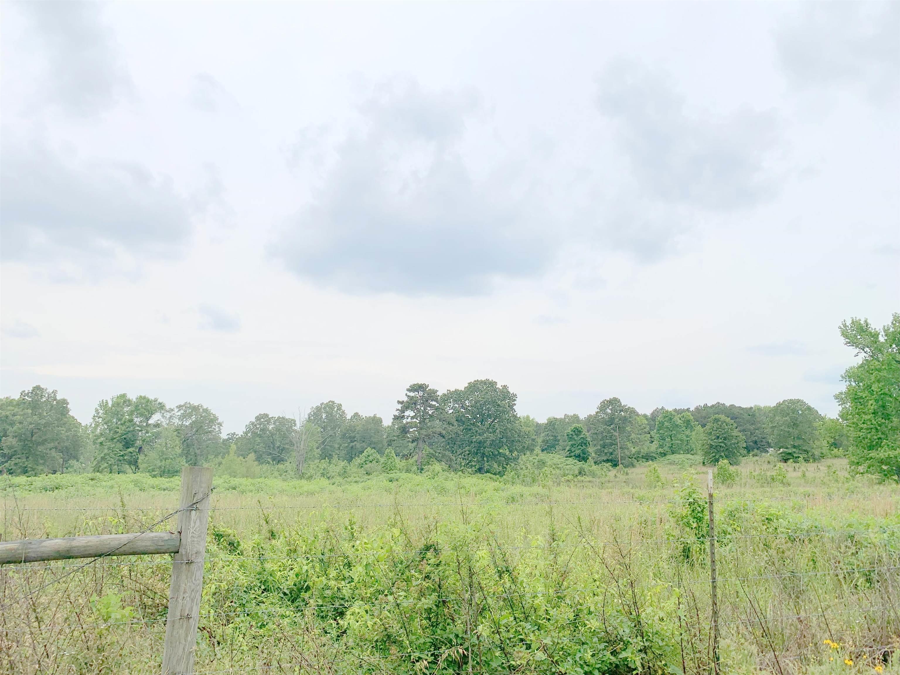   C A Holland Rd  Quitman, AR