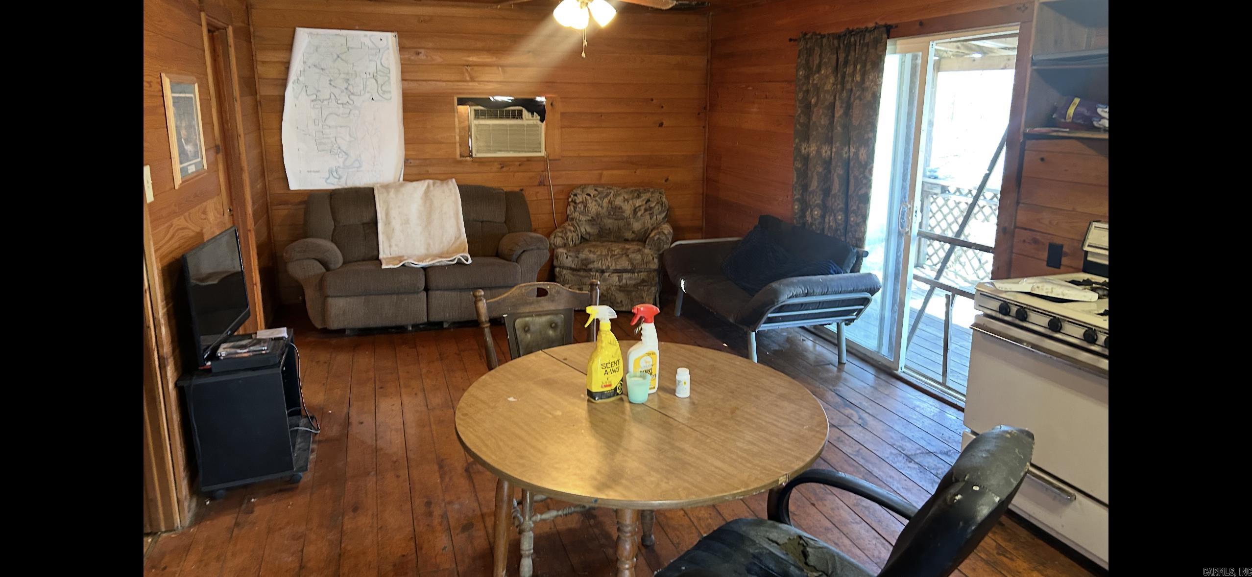 000  County Line  Bald Knob, AR