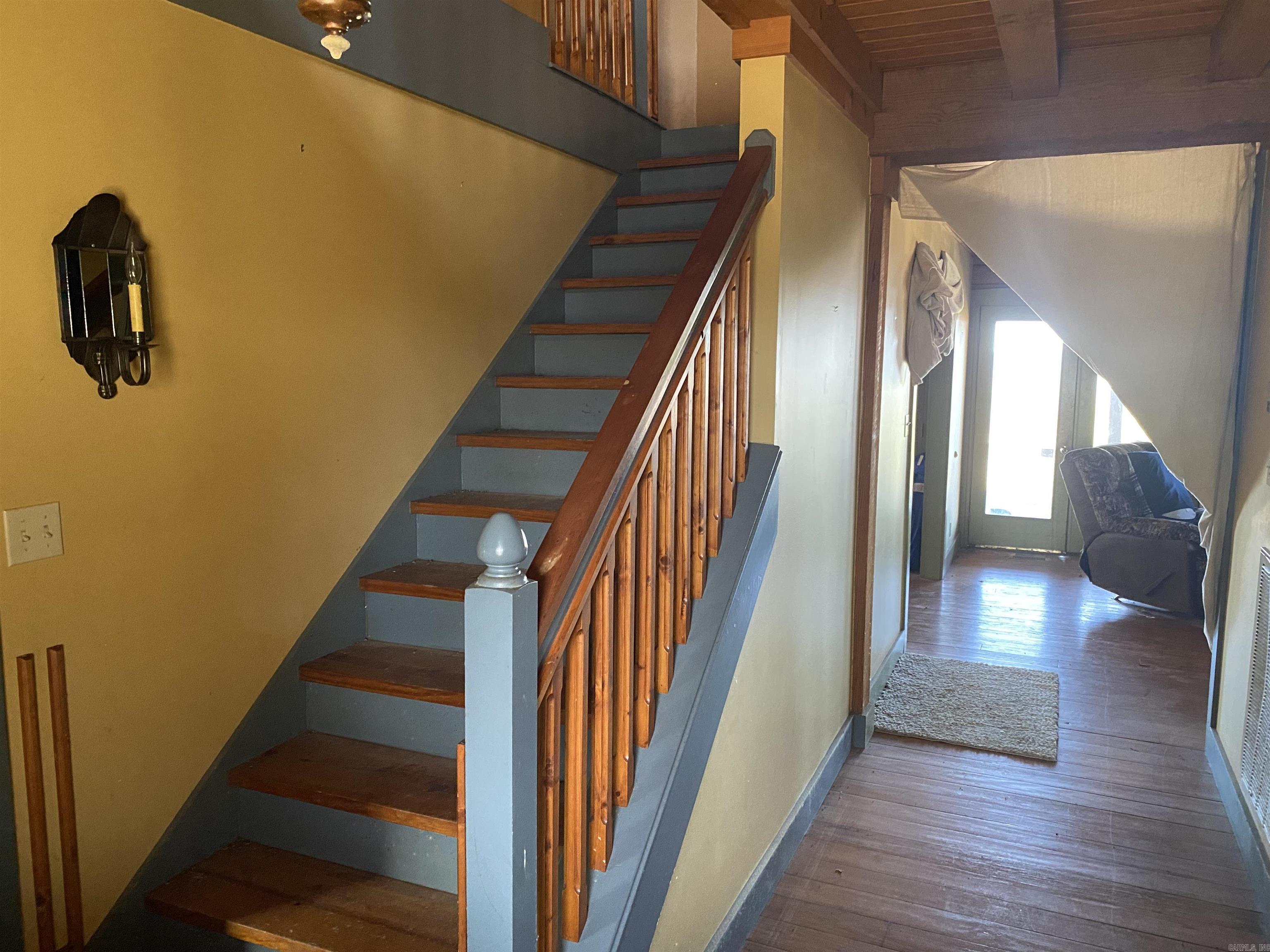 14568 S AR Hwy 9  Melbourne, AR