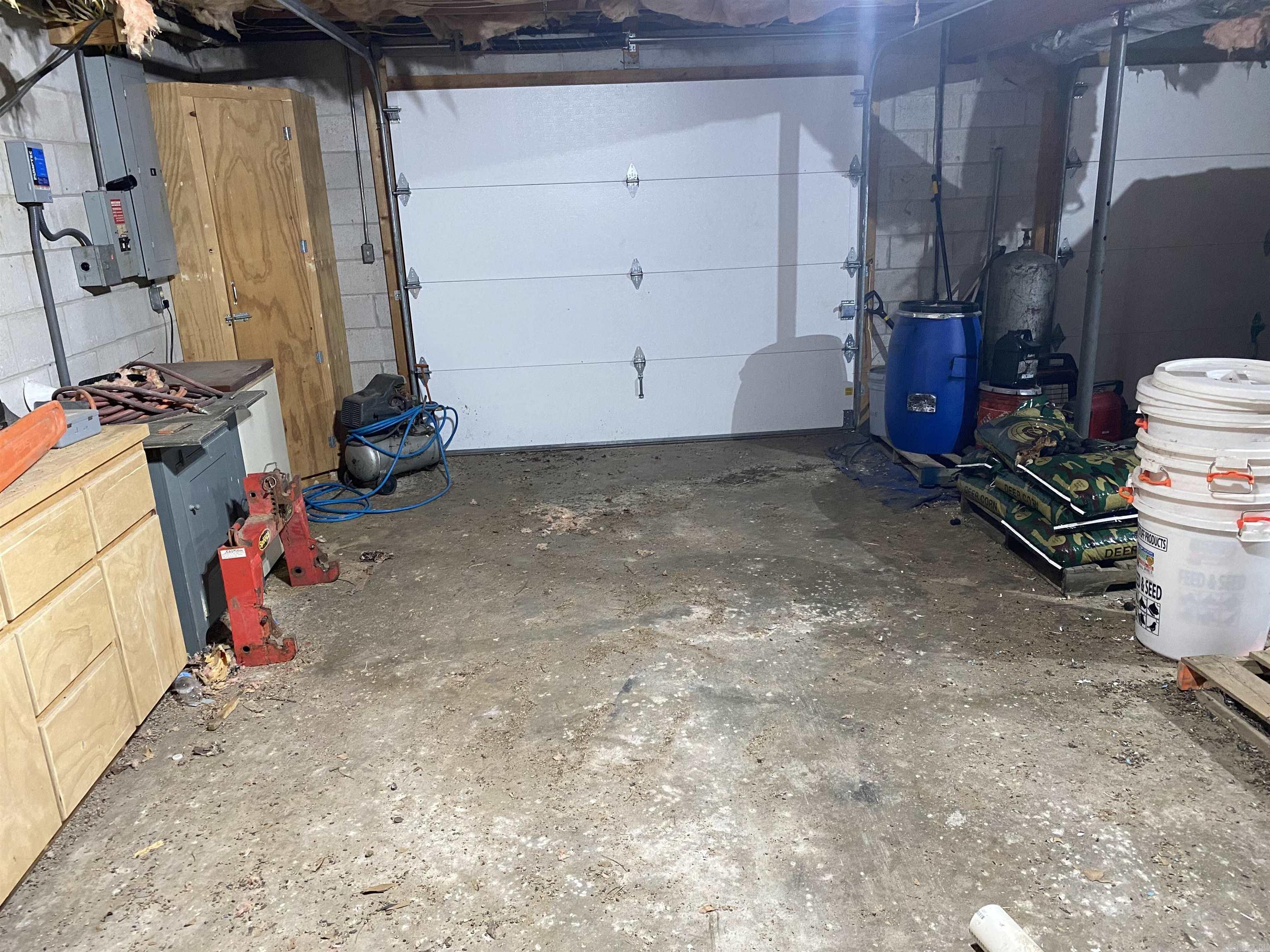 14568 S AR Hwy 9  Melbourne, AR