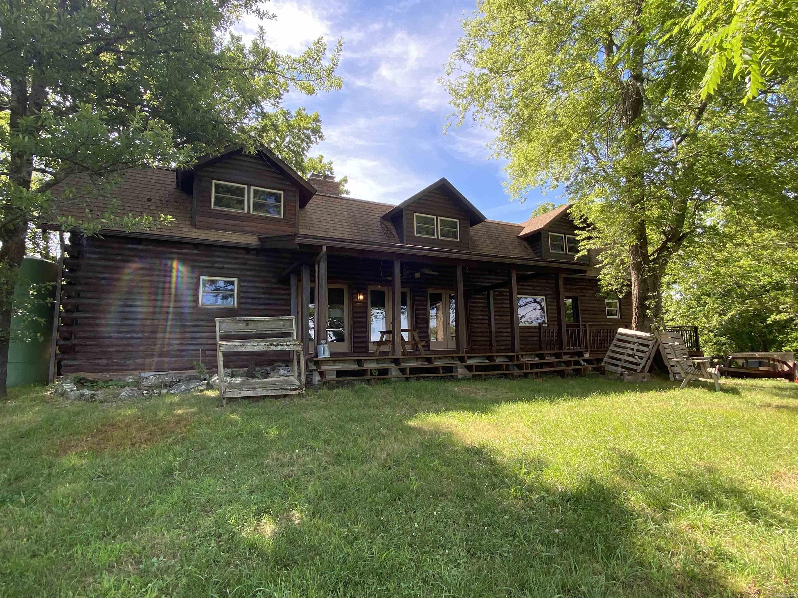 14568 S AR Hwy 9  Melbourne, AR