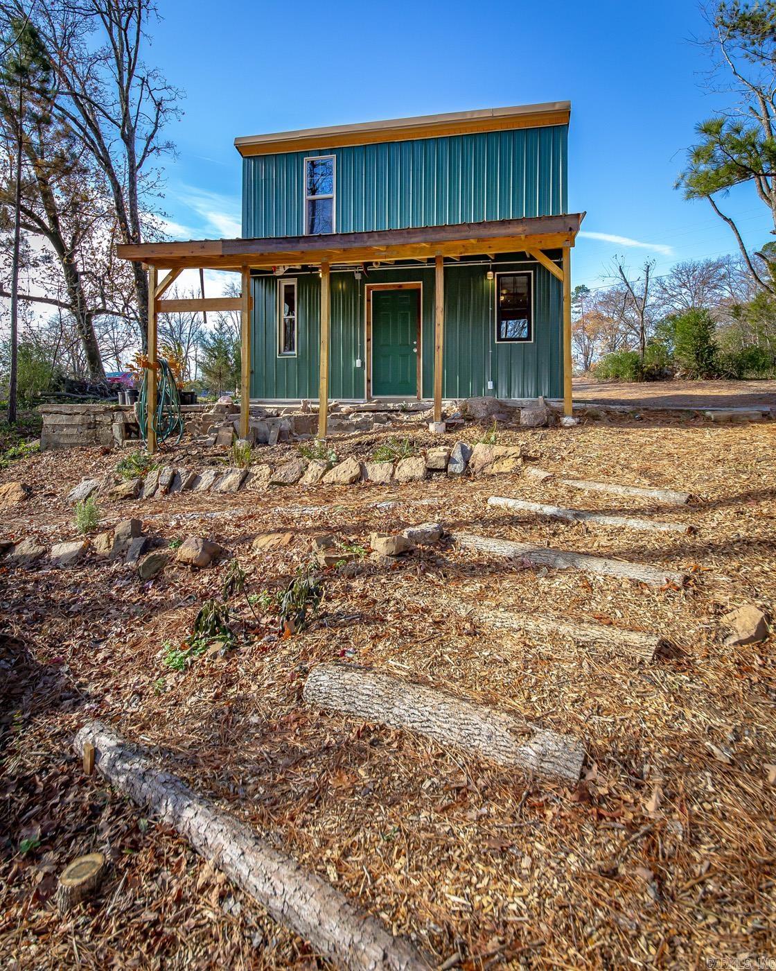 1832  Highway 65 N  Clinton, AR