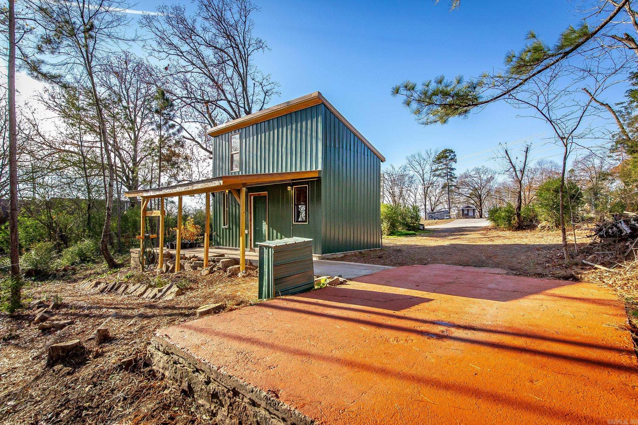 1832  Highway 65 N  Clinton, AR