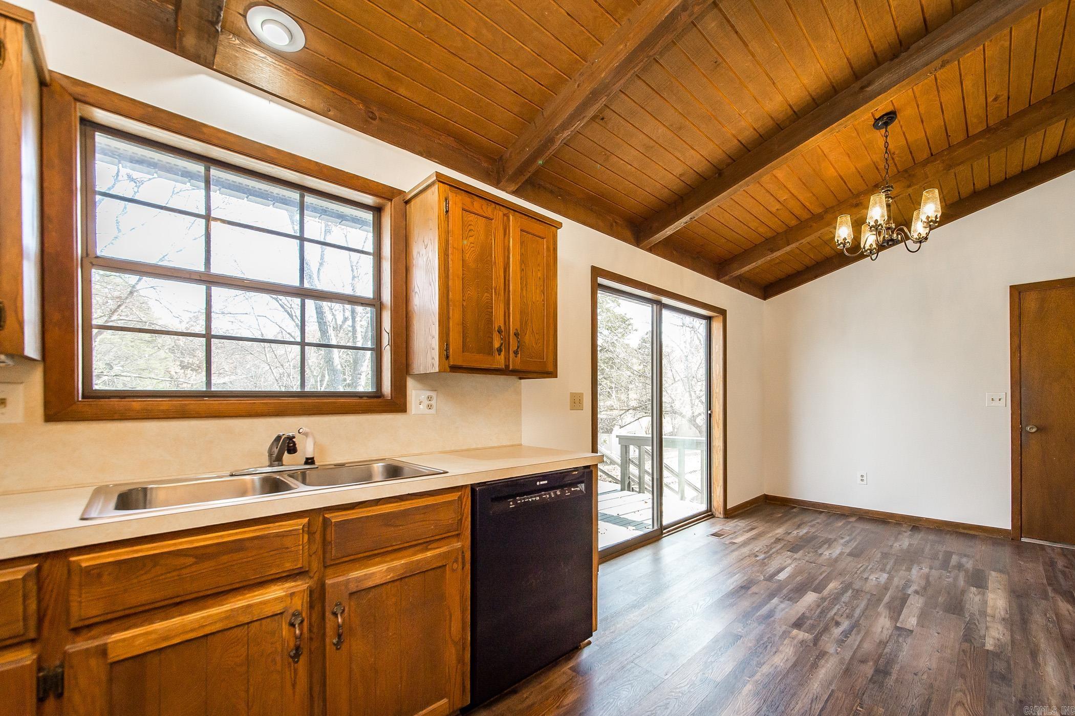 2513 Lakewood  Heber Springs, AR