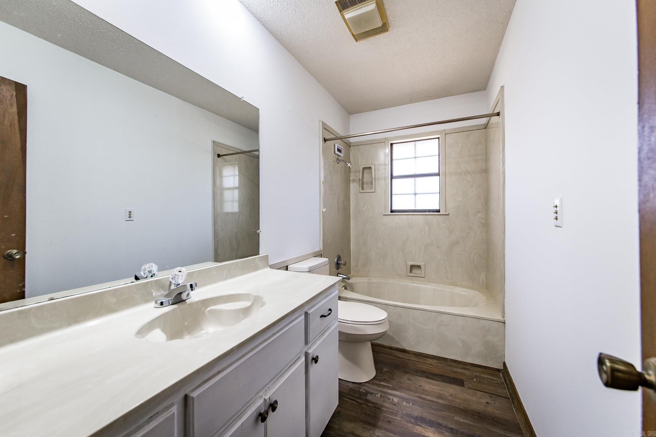 2513 Lakewood  Heber Springs, AR