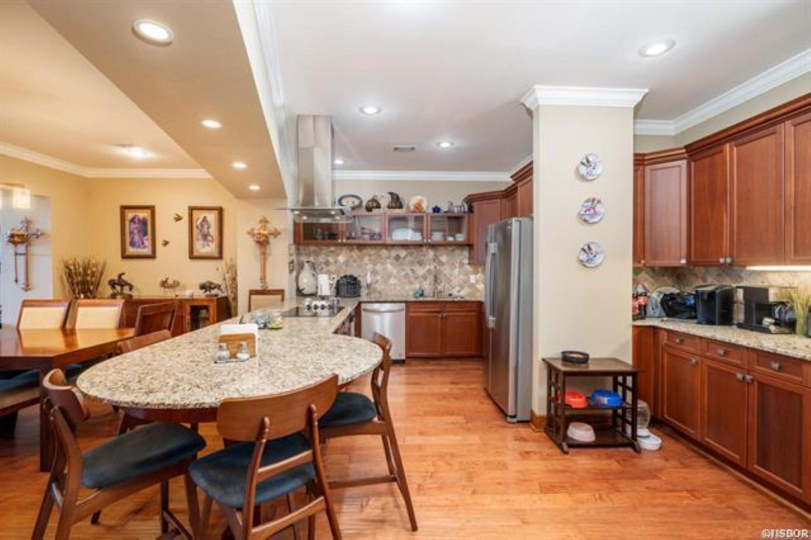 244  Bayou Pt  Hot Springs, AR