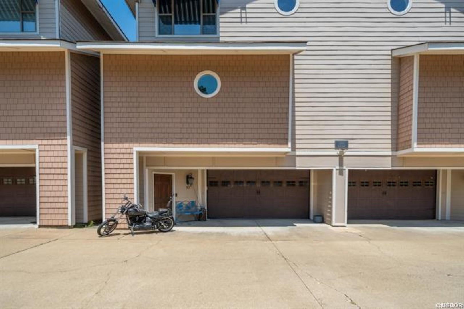 244  Bayou Pt  Hot Springs, AR
