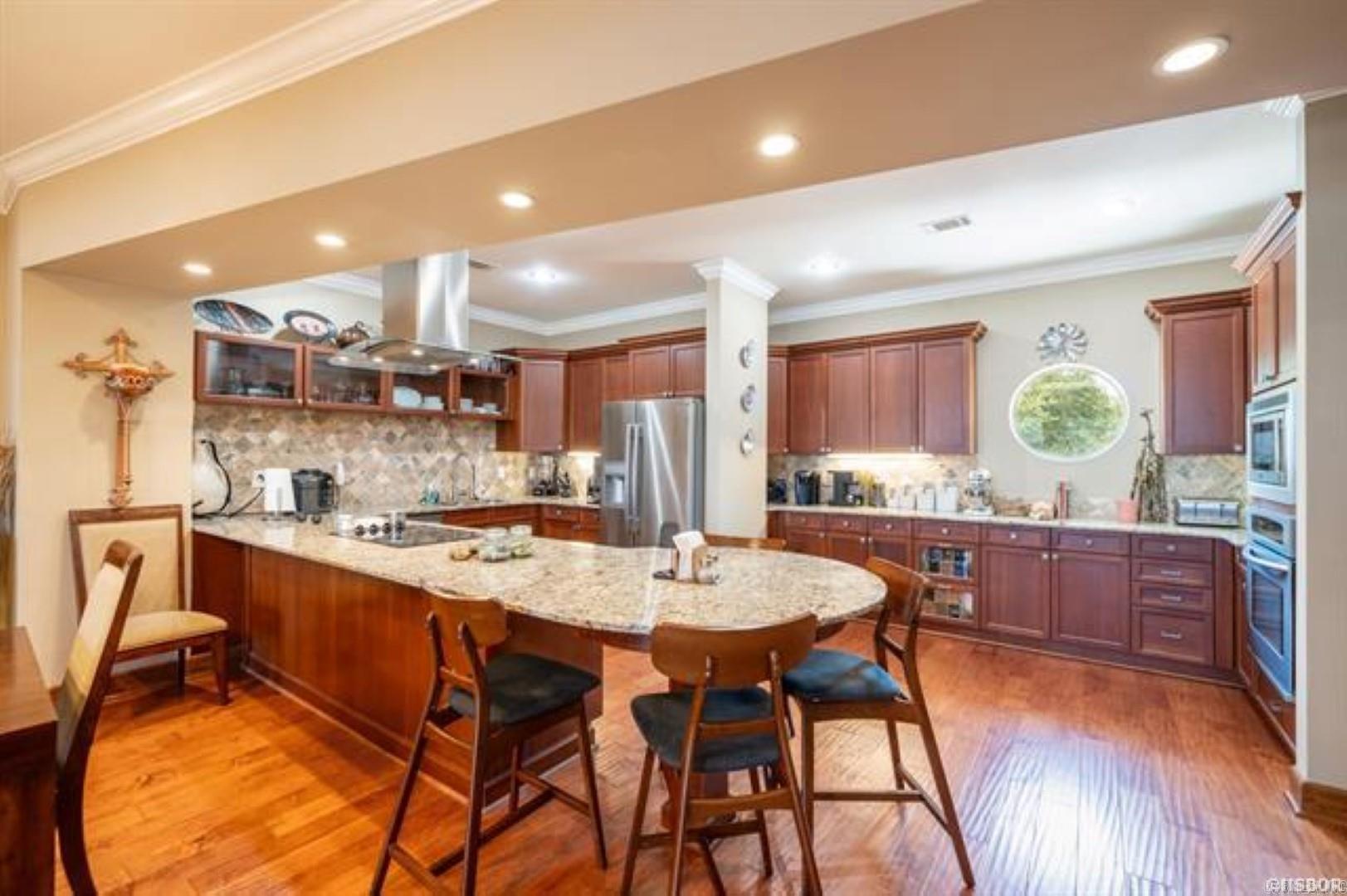 244  Bayou Pt  Hot Springs, AR