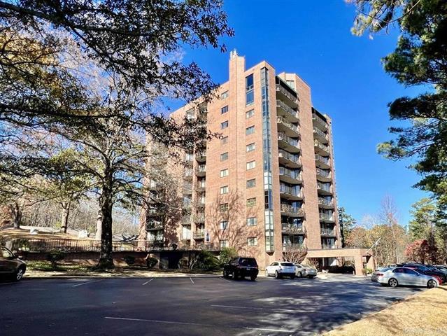 1  Treetops Lane, Apt 203  Little Rock, AR