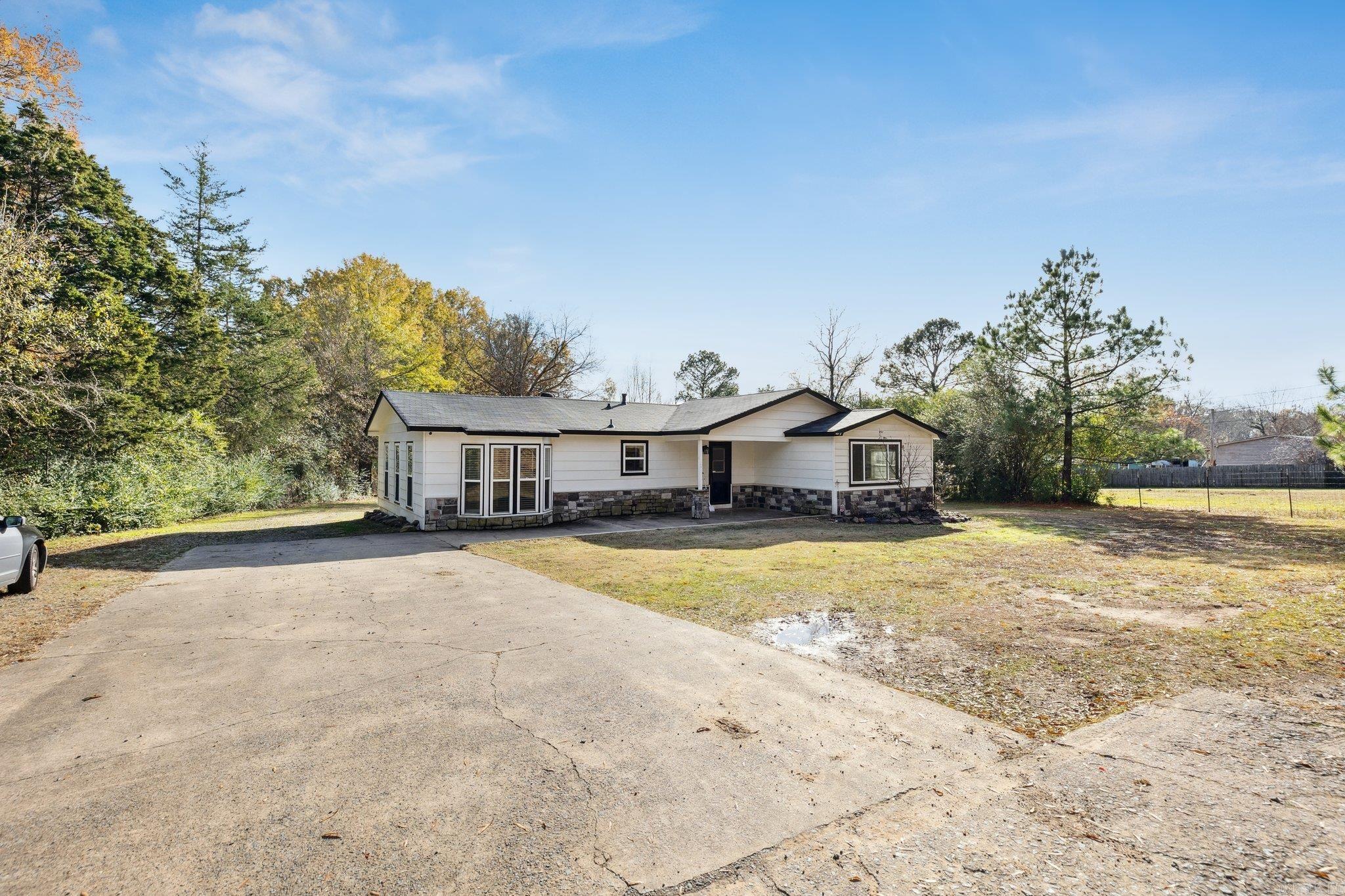 4907  Old Tom Box  Jacksonville, AR