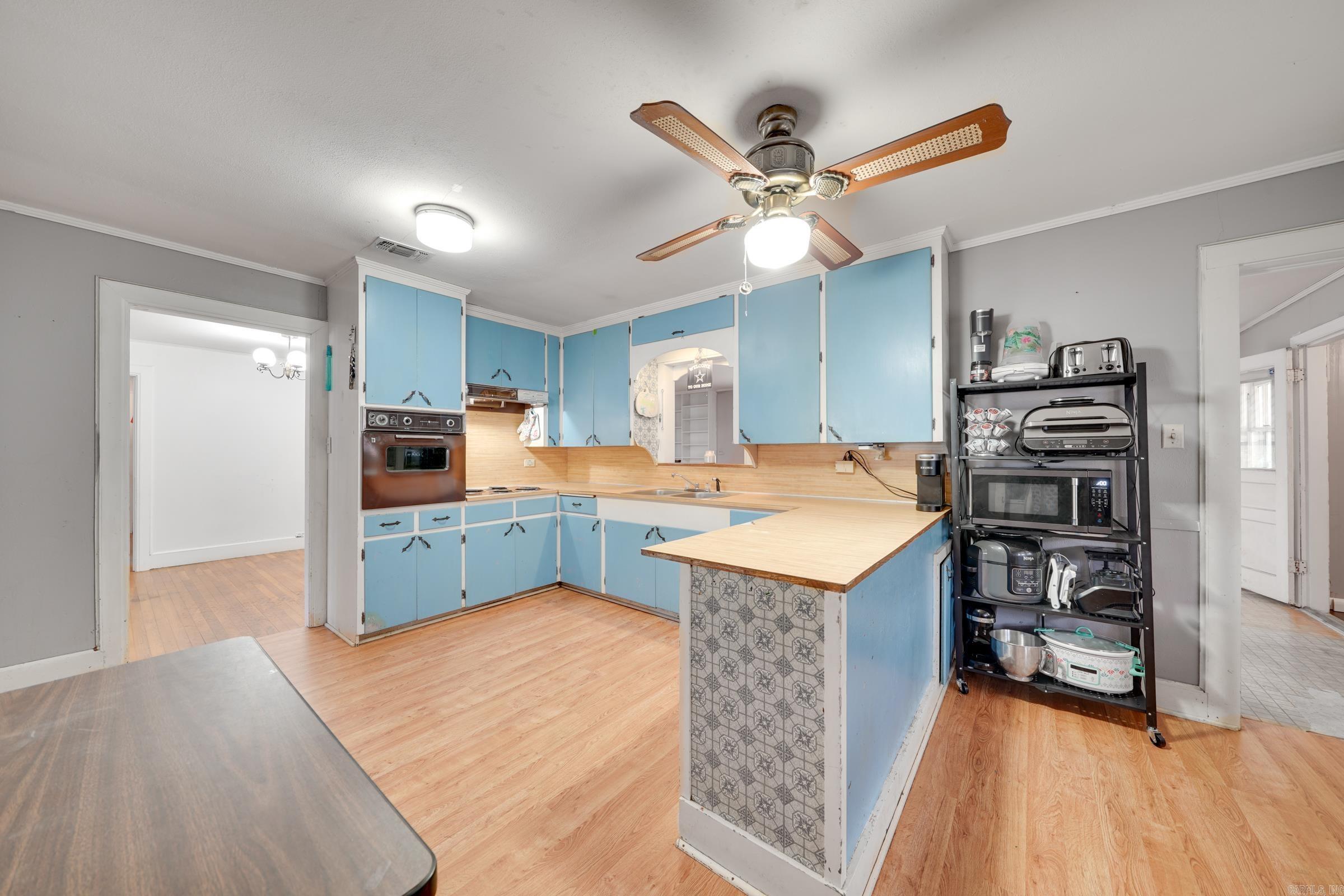 715 W Stilwell  De Queen, AR