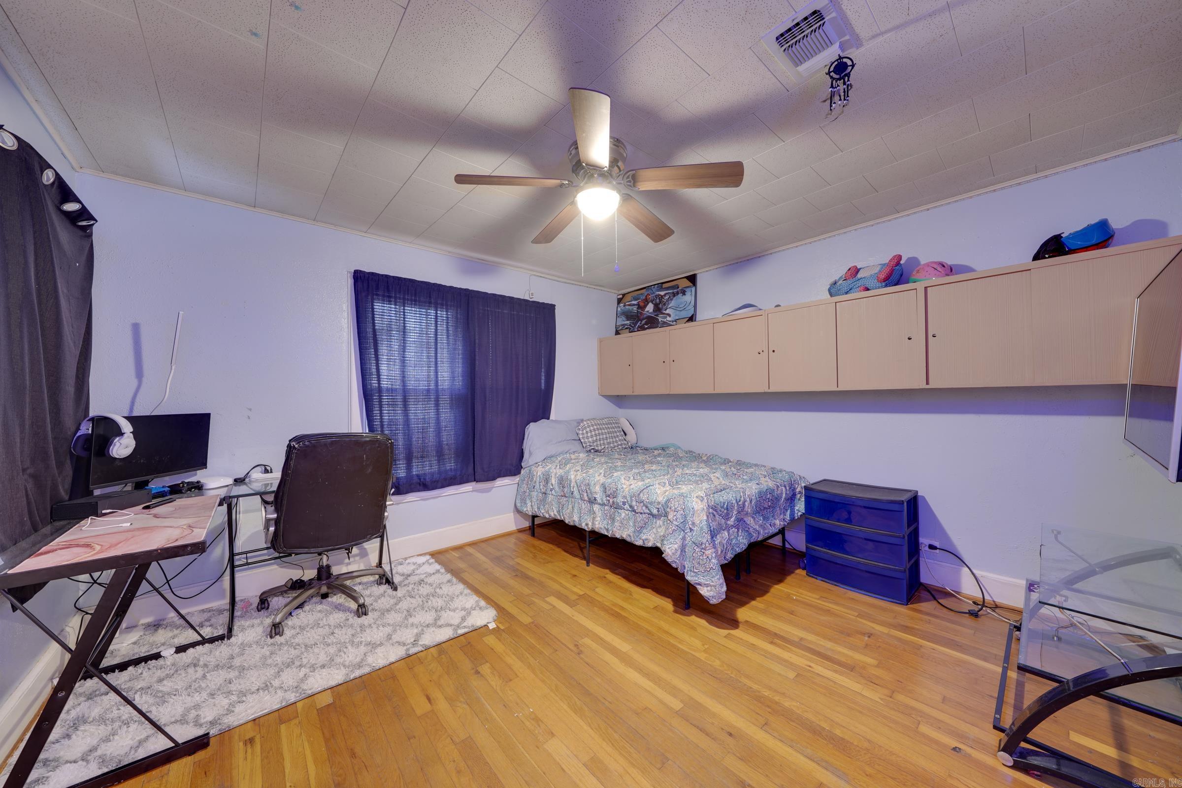 715 W Stilwell  De Queen, AR