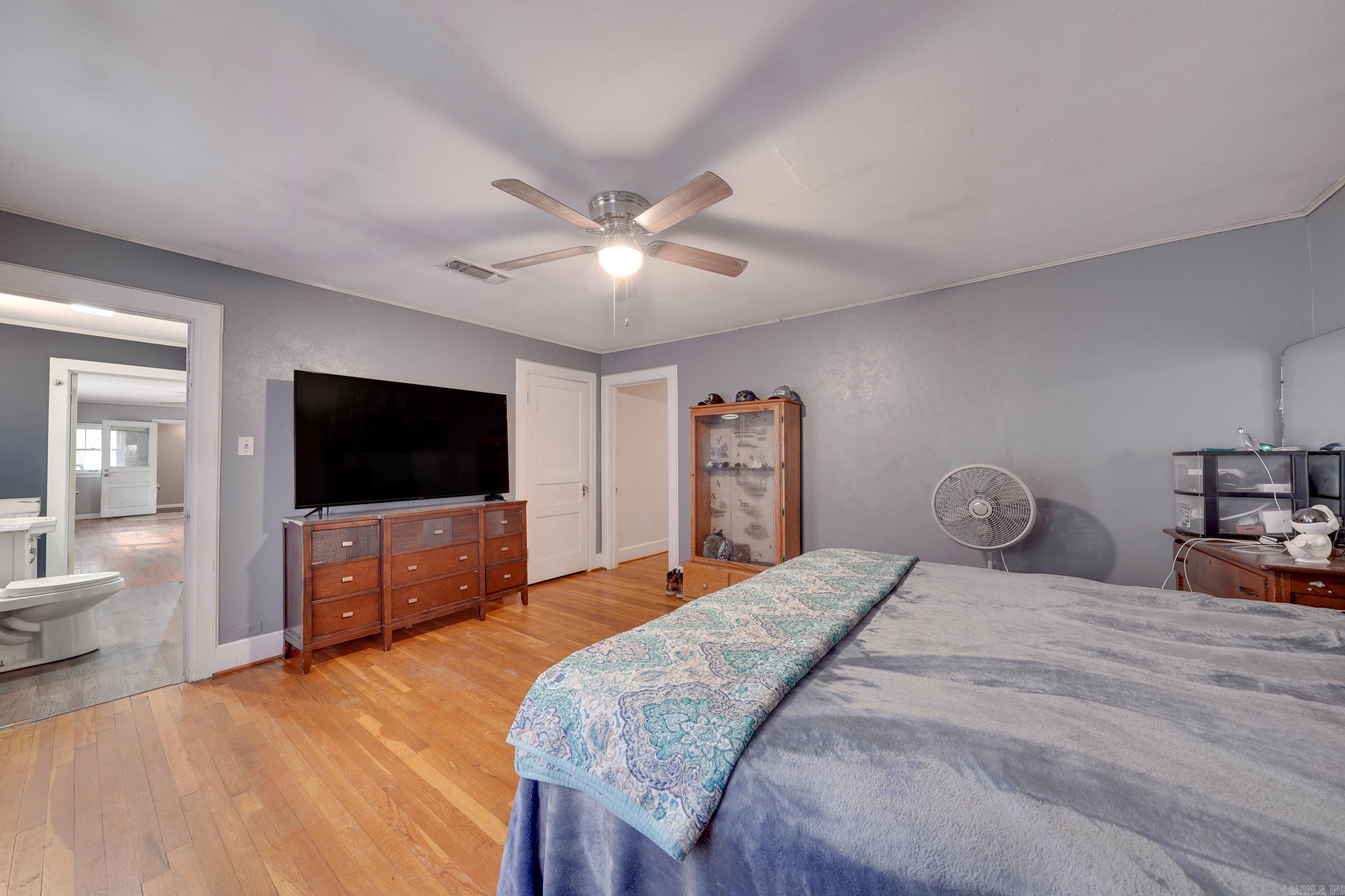 715 W Stilwell  De Queen, AR