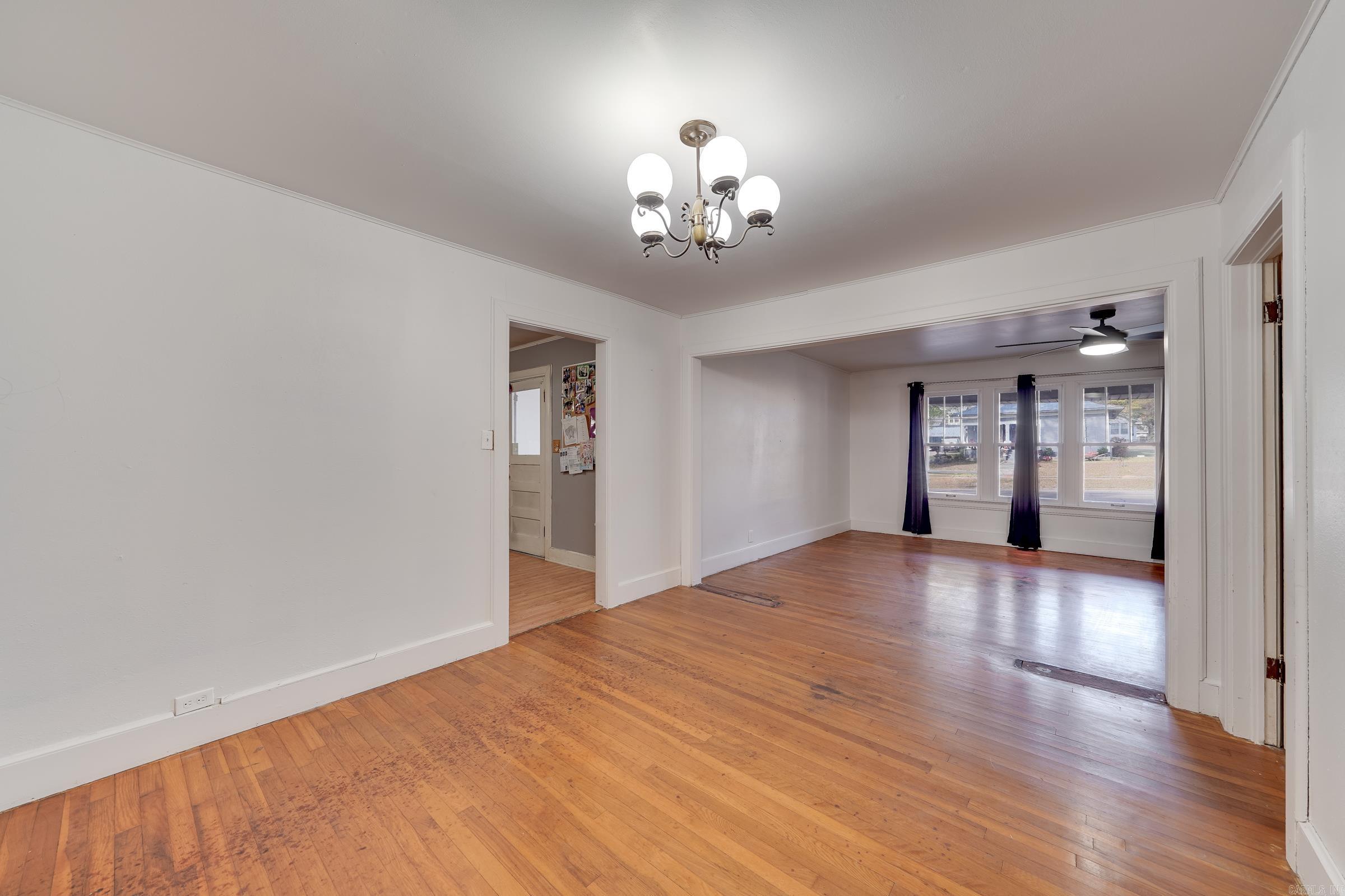 715 W Stilwell  De Queen, AR