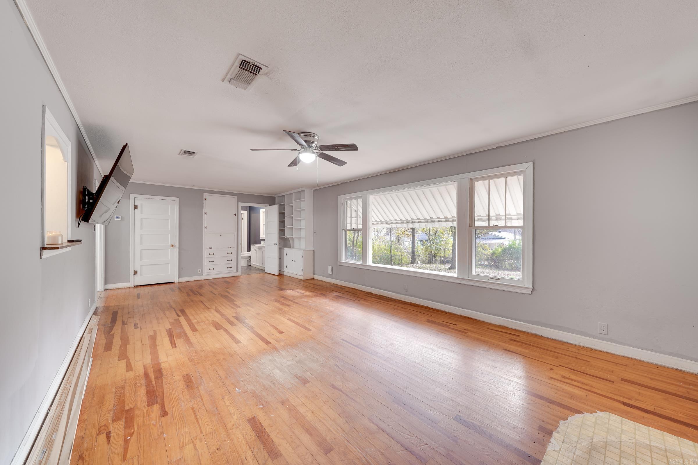 715 W Stilwell  De Queen, AR