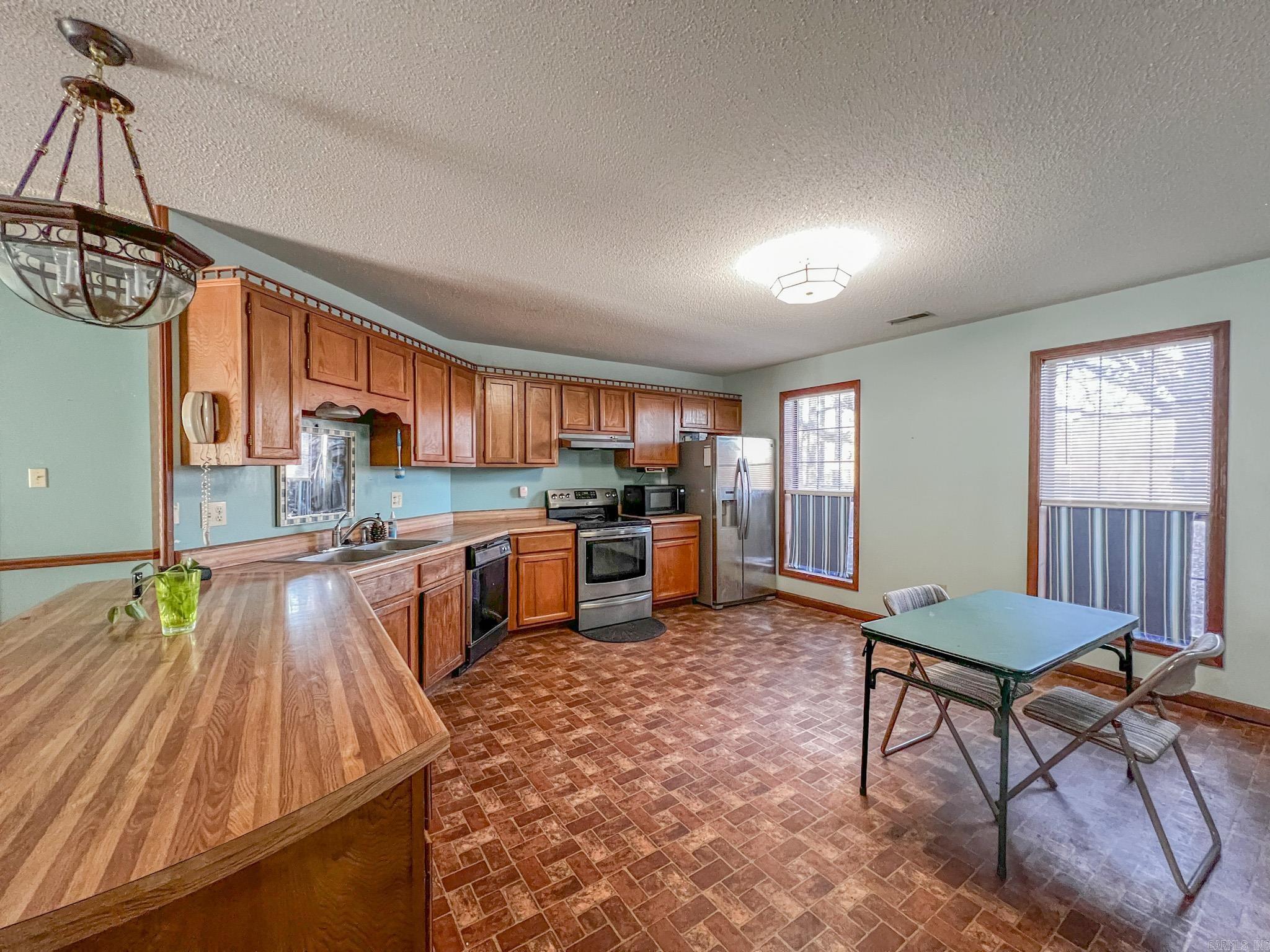 3987  Hwy 284  Wynne, AR