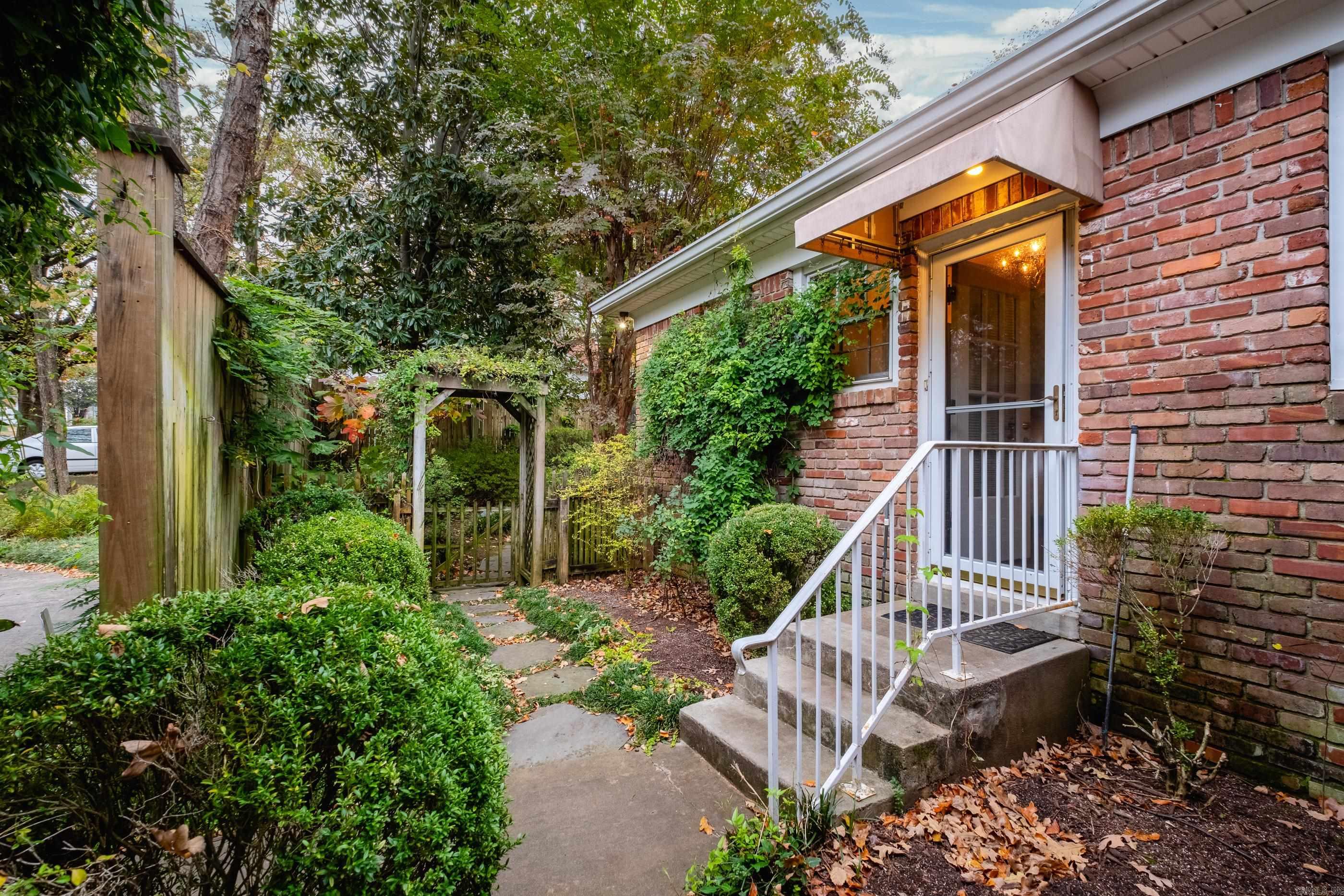 6320  Cantrell Road  Little Rock, AR