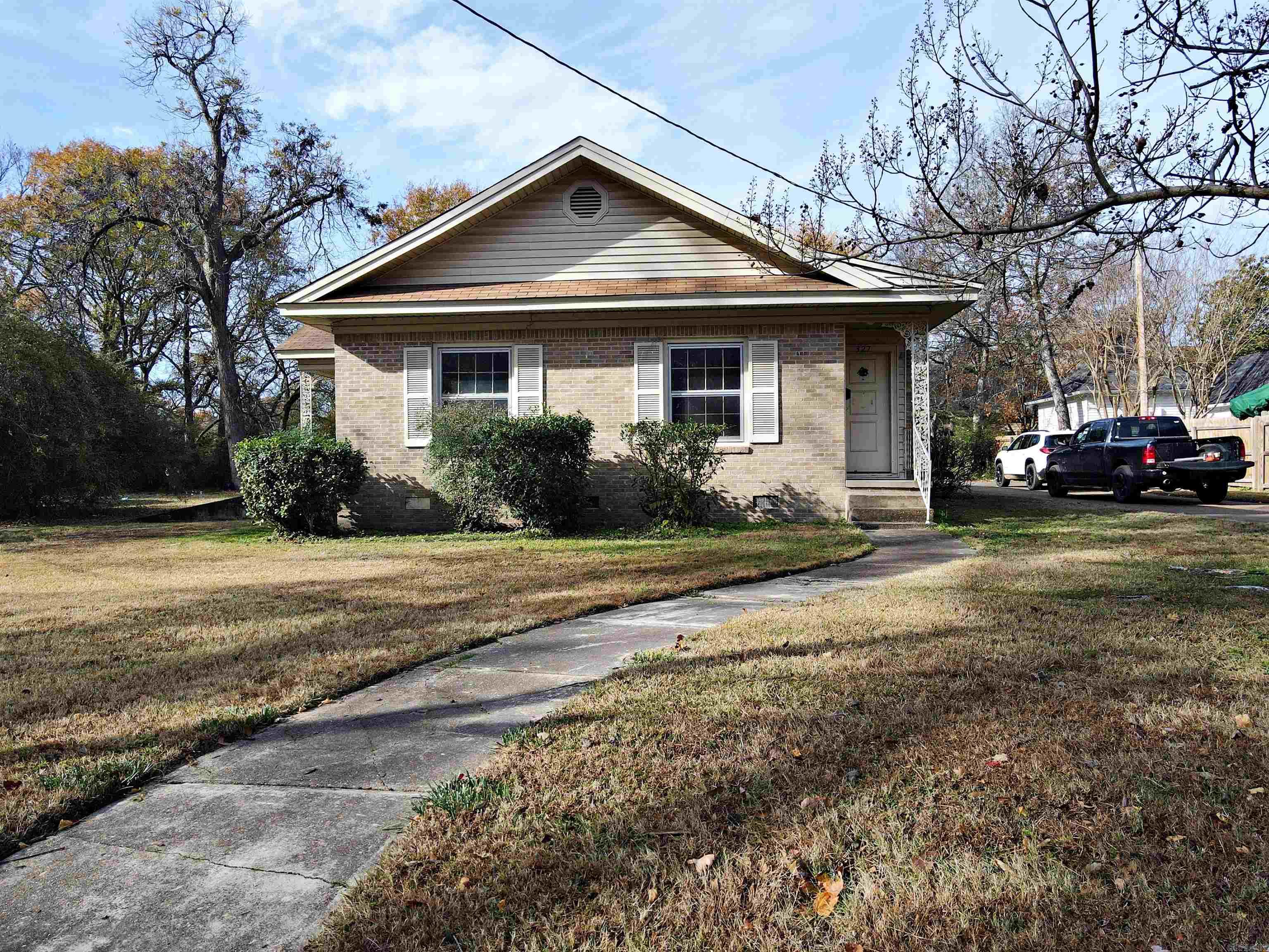 327 N 11th  Arkadelphia, AR