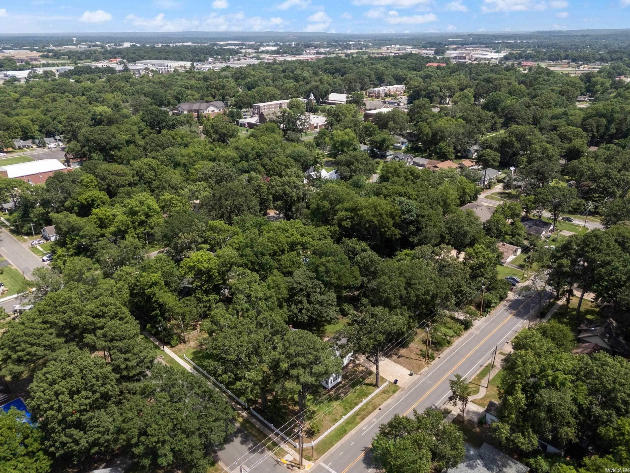 1721 Scott Street Conway, AR 72034