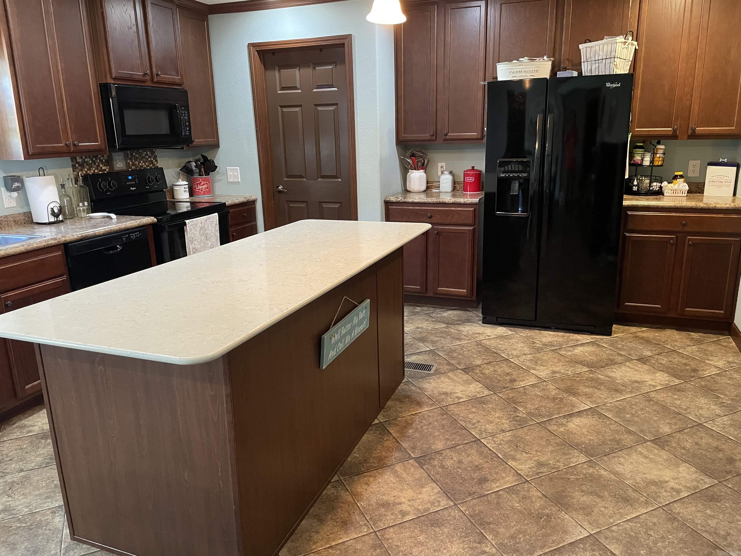 181 Sawtooth Mountain Pine, AR 71956